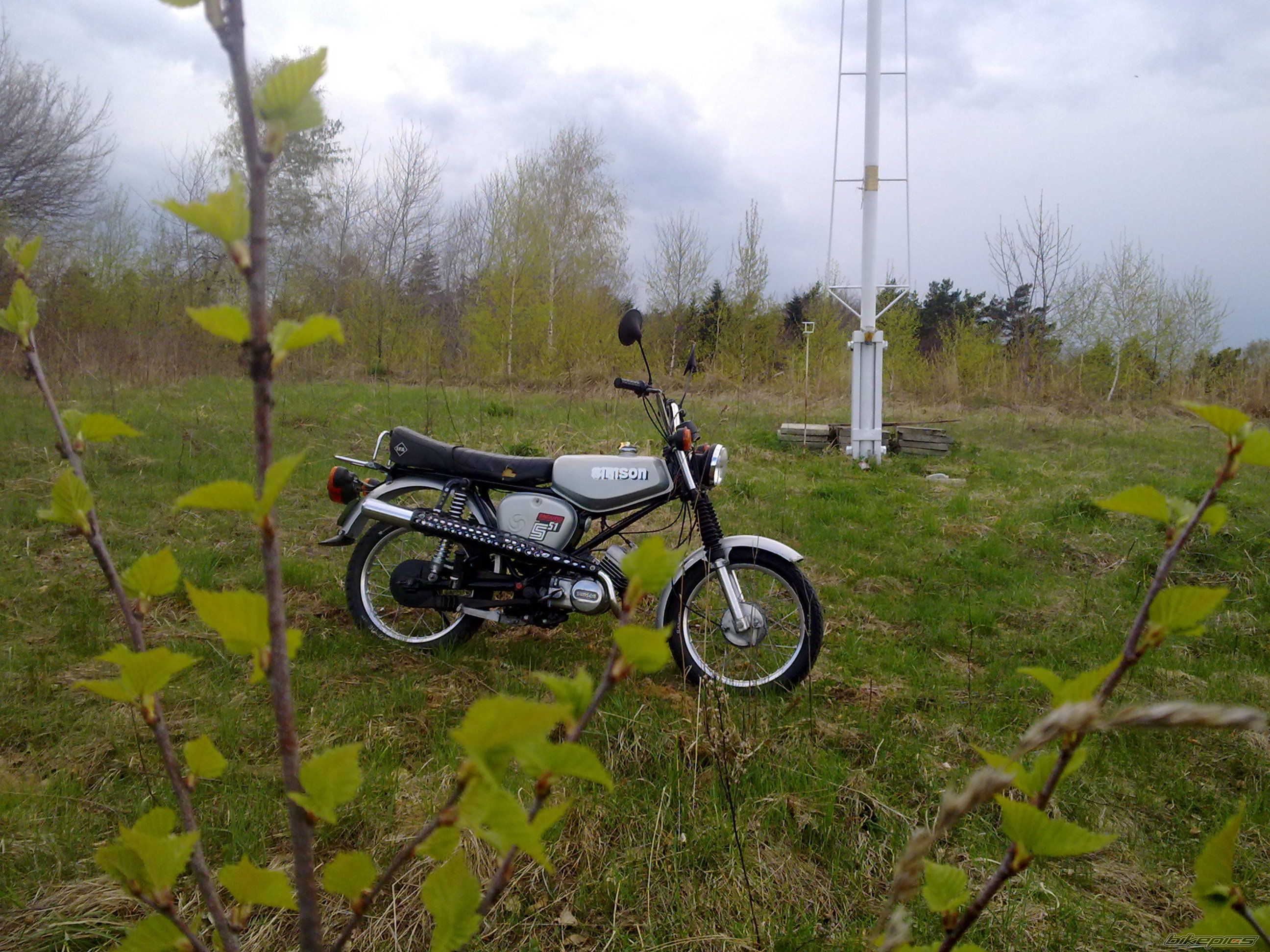 Photo 2388439