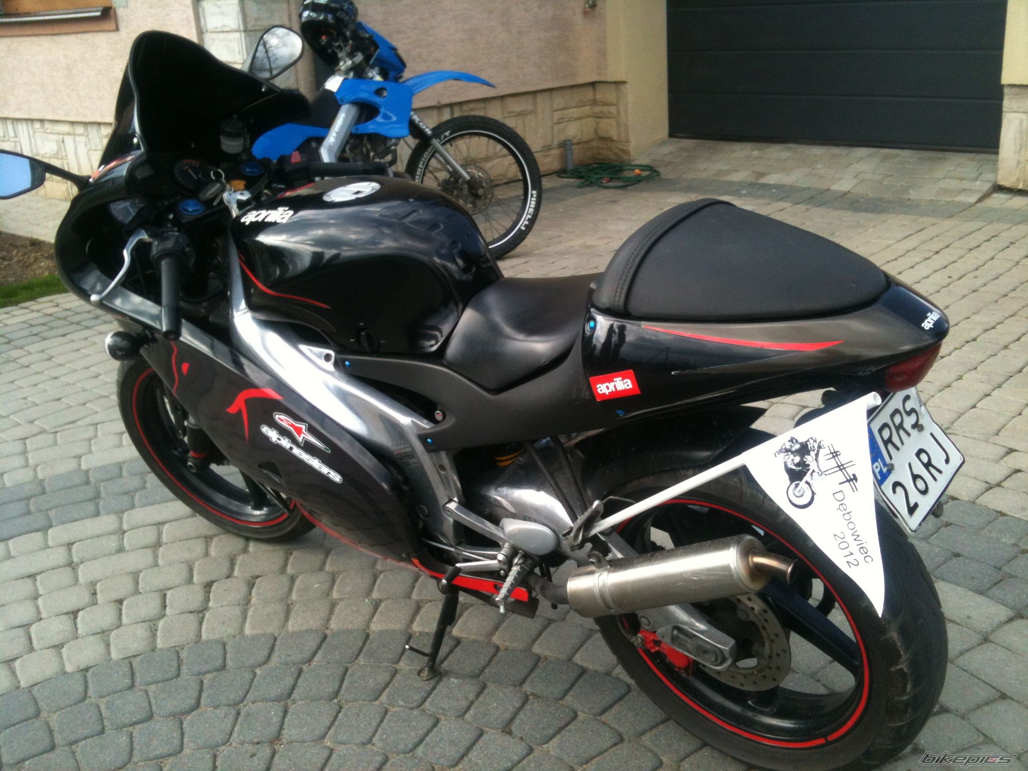 Photo 2388473