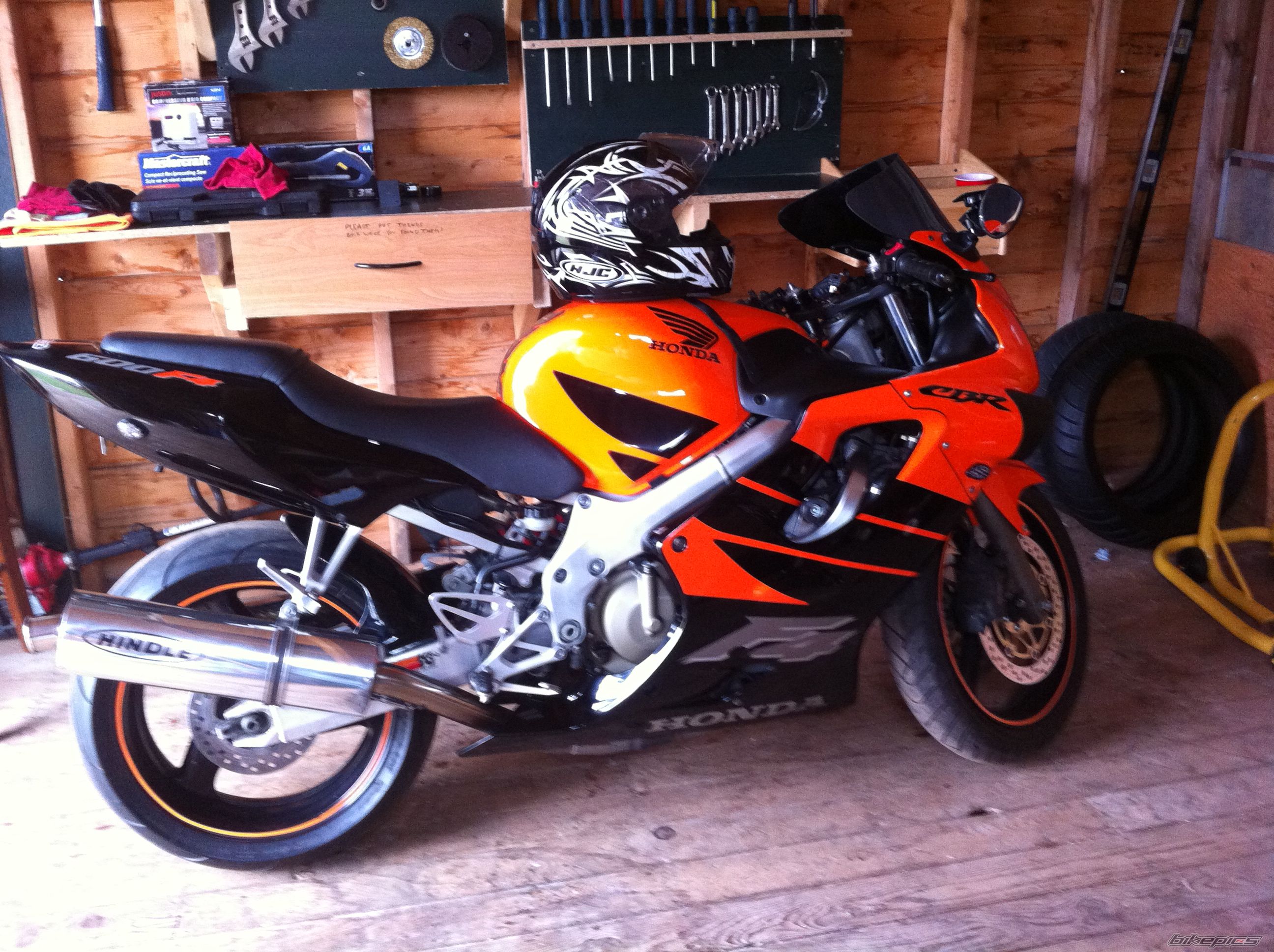 Photo 2388618