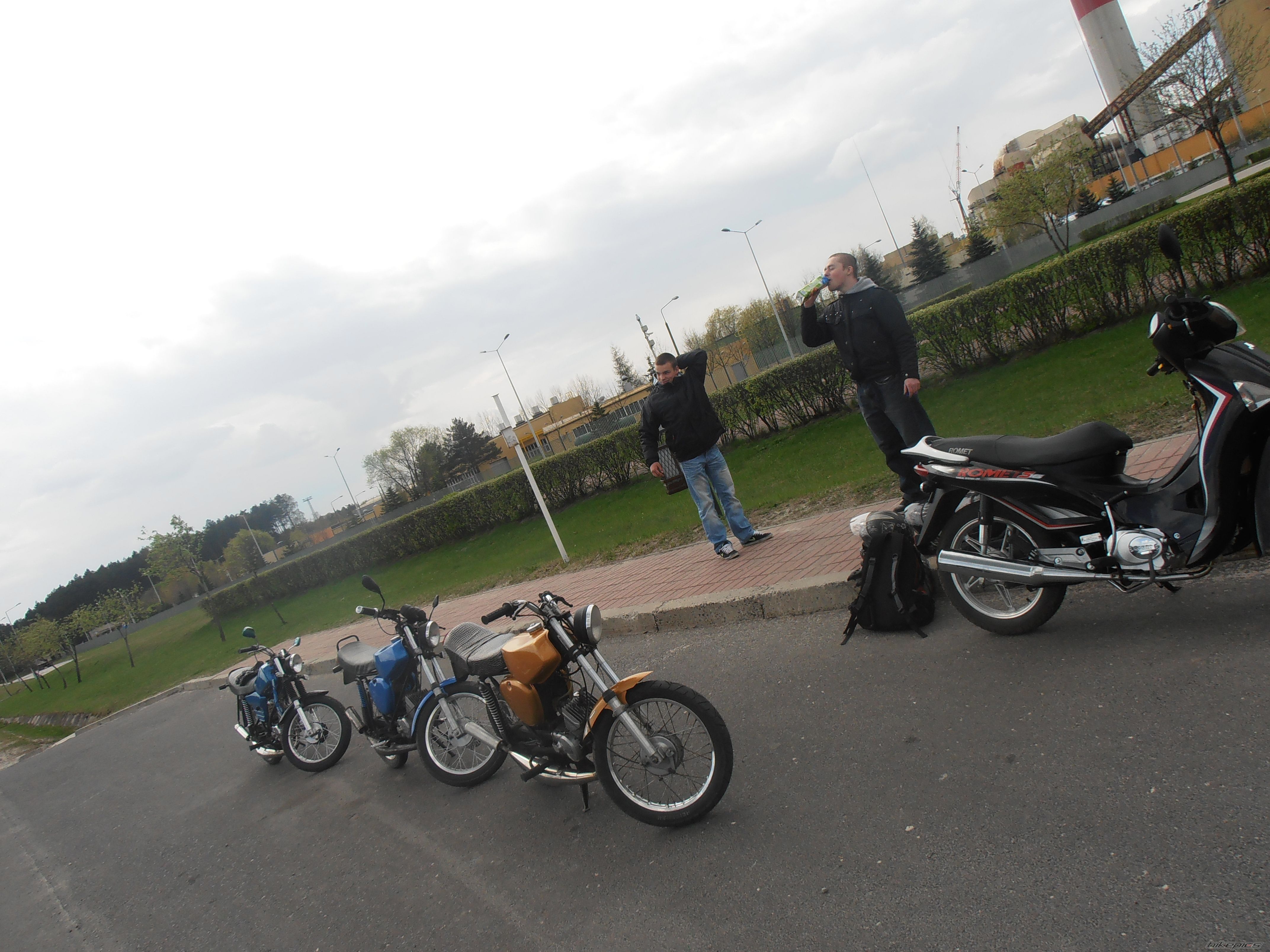 Photo 2388633