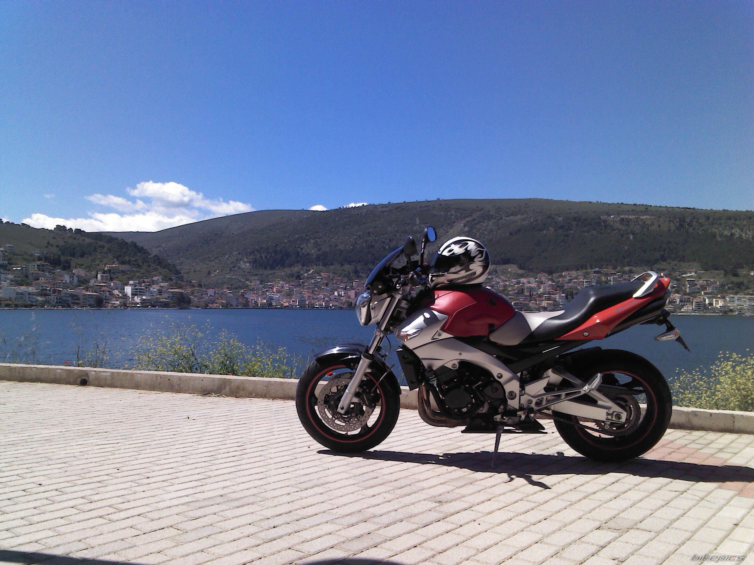 Photo 2388639