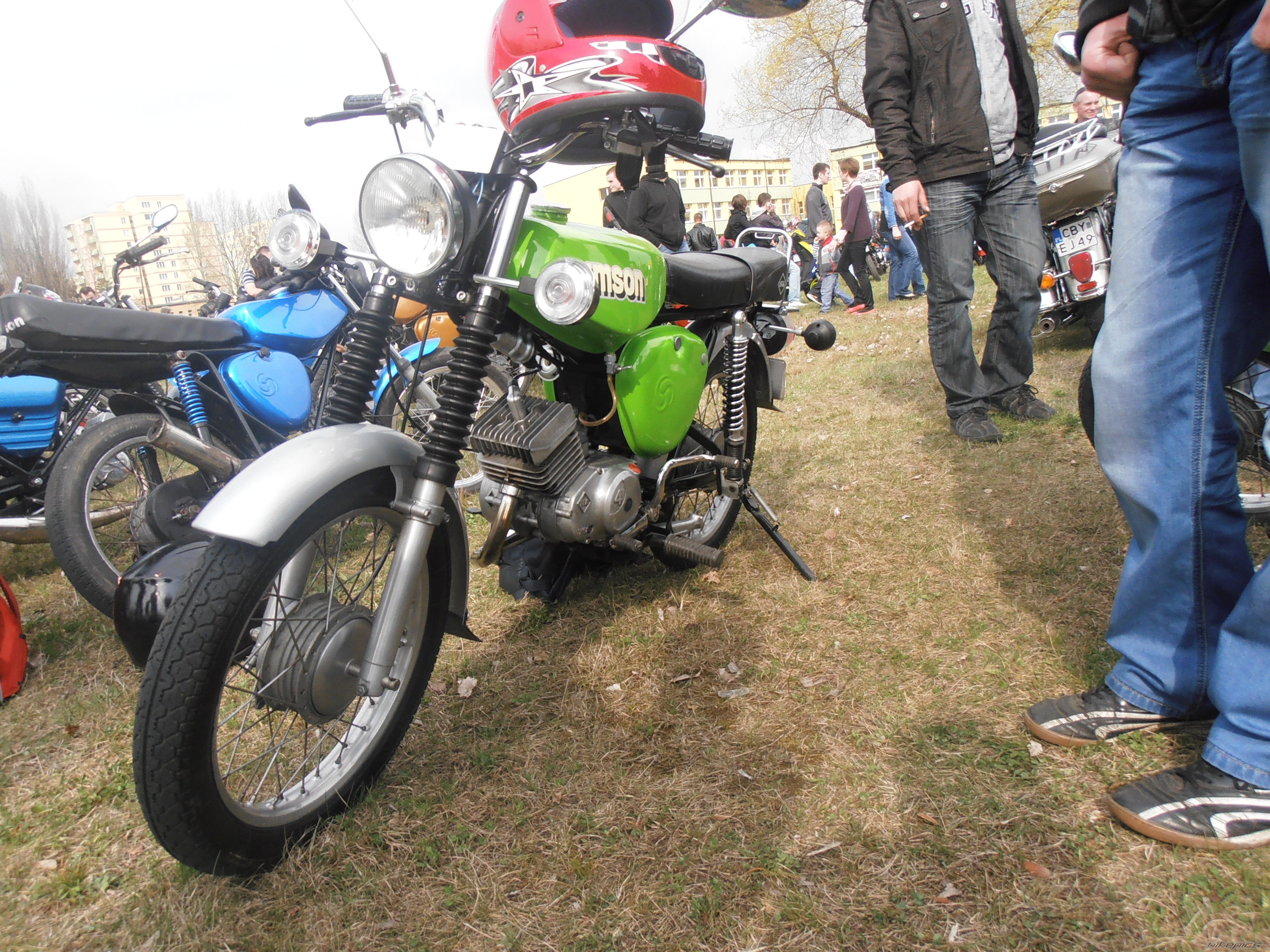 Photo 2388739