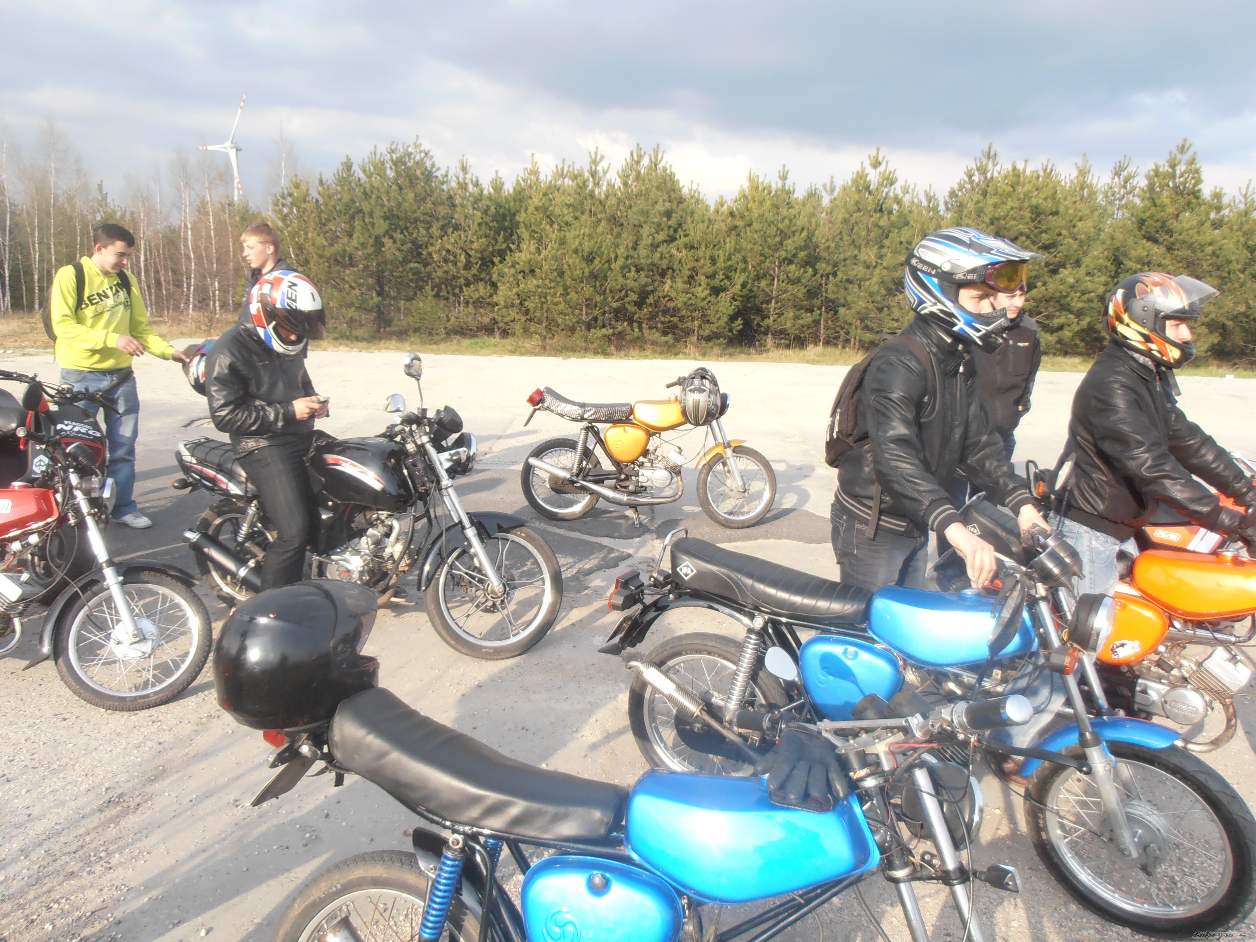 Photo 2388775
