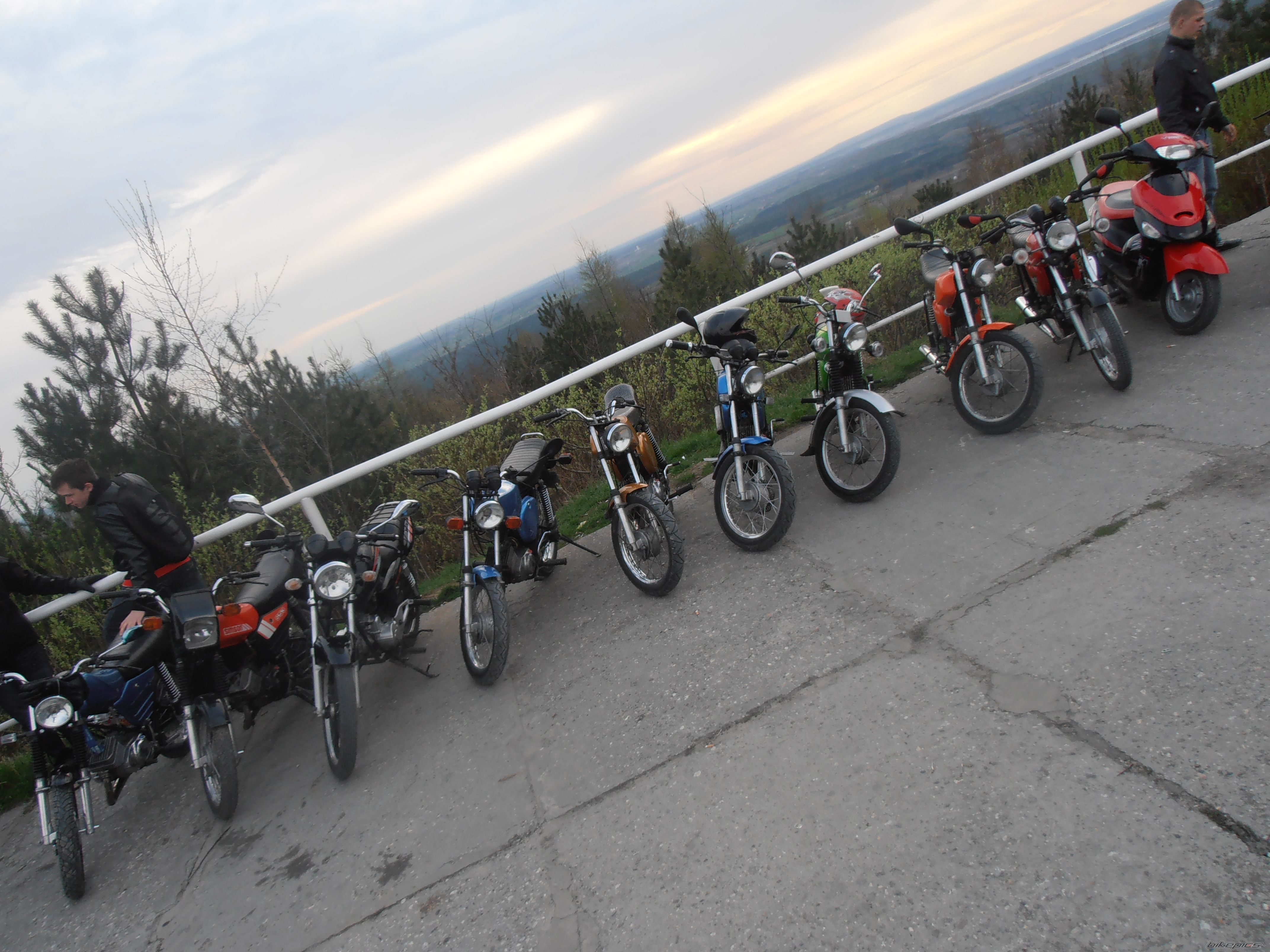 Photo 2388786