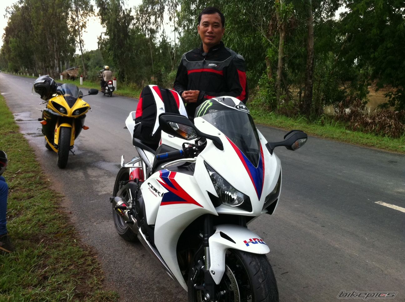 Photo 2388843
