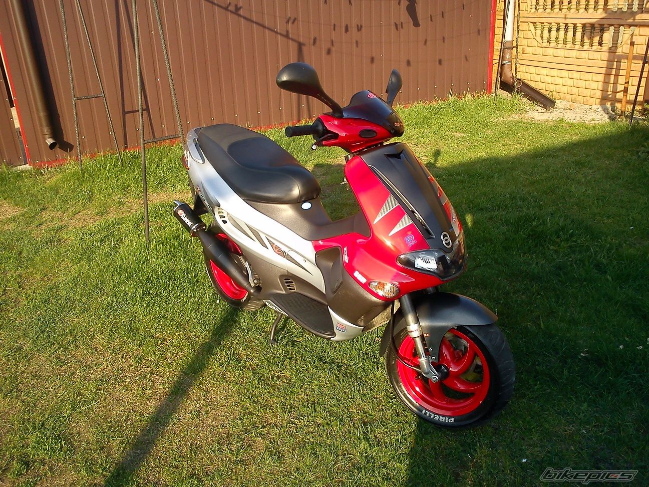 Photo 2389053