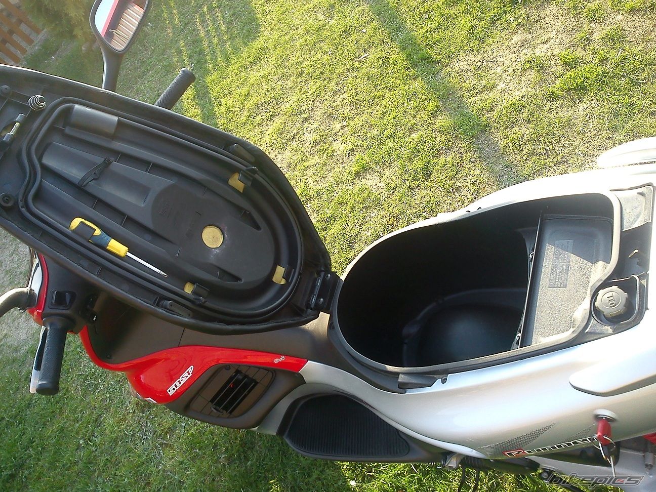 Photo 2389076
