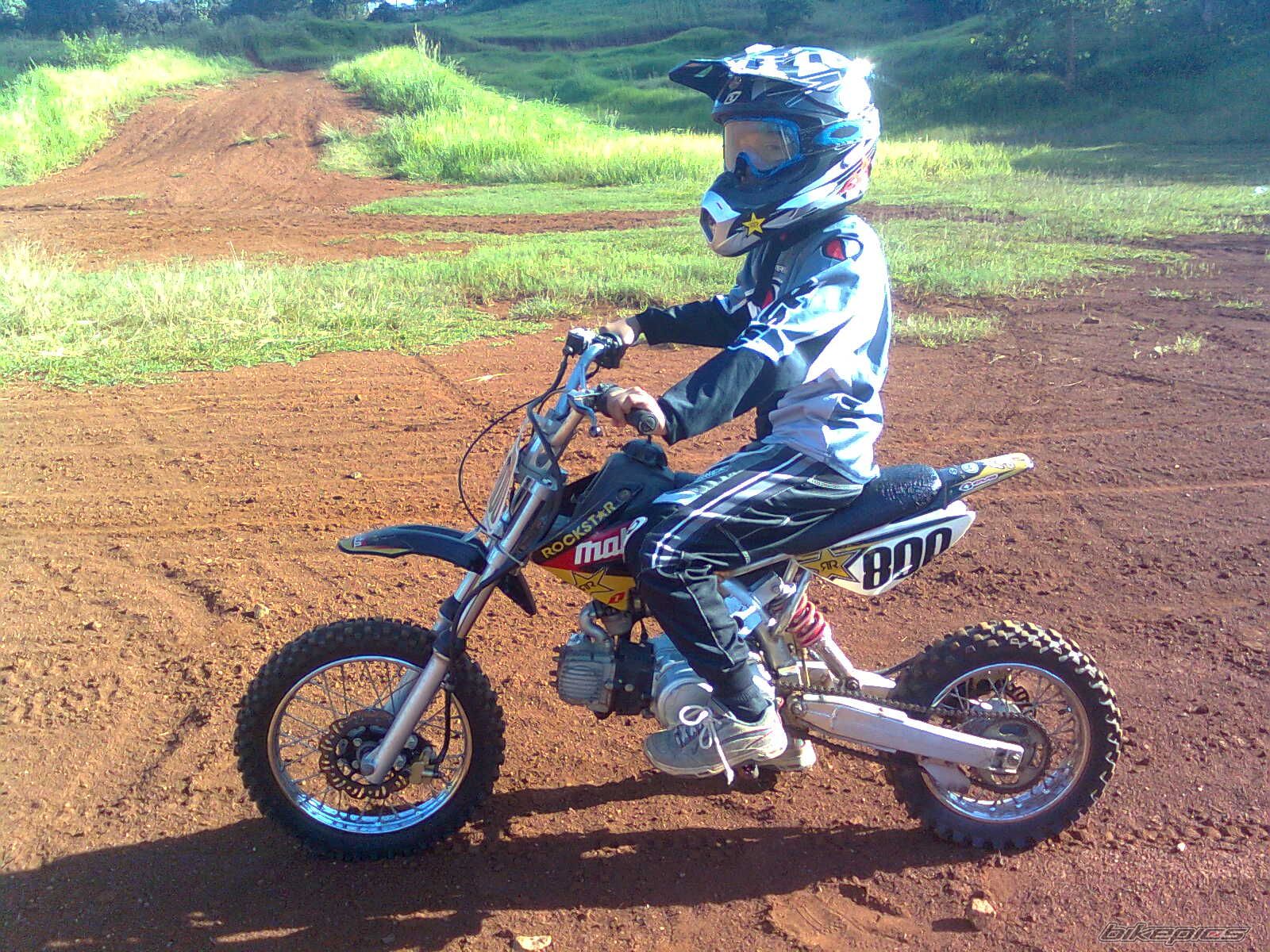 Photo 2389404