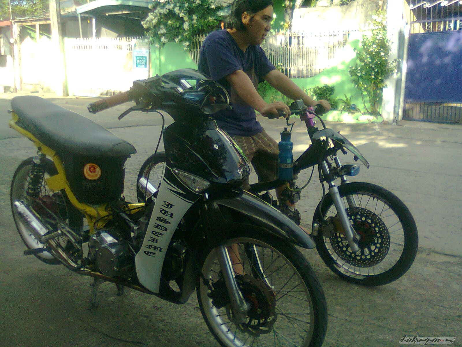 Photo 2389614