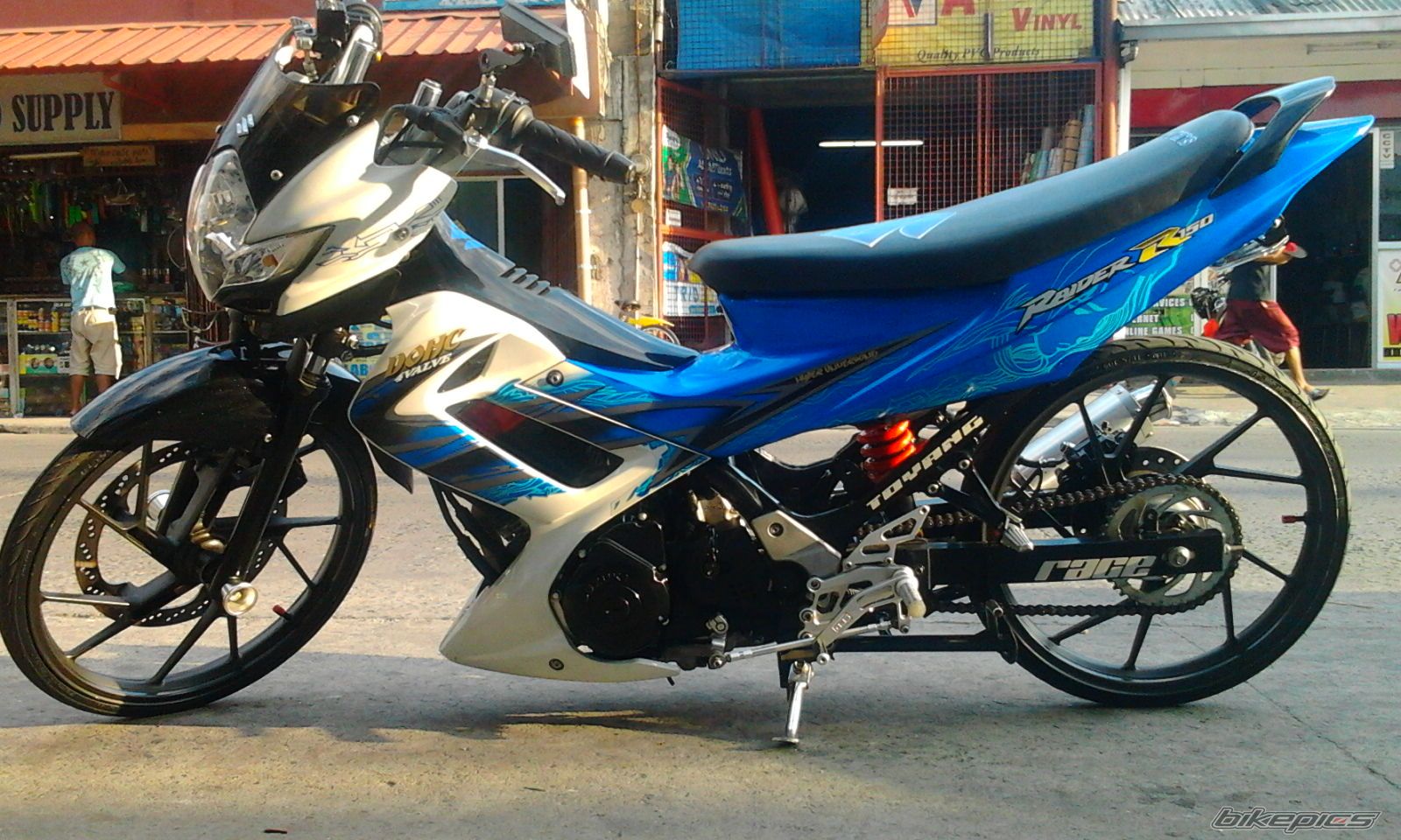 Photo 2389625