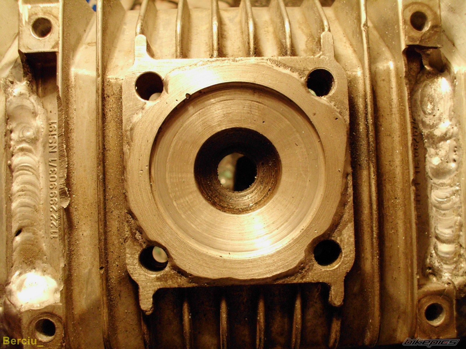 Photo 2389760