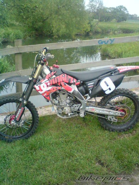 Photo 2389888