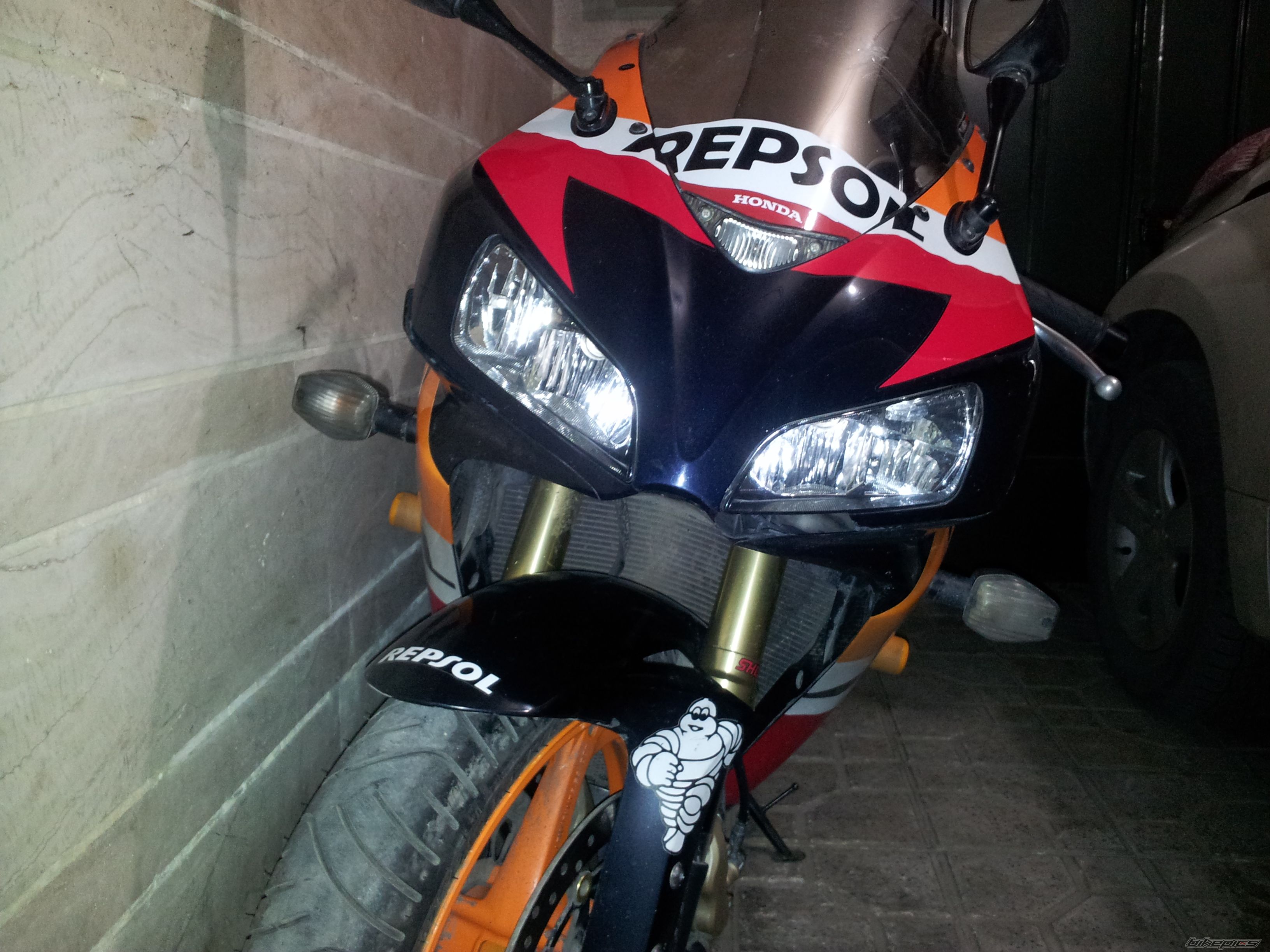 Photo 2389937