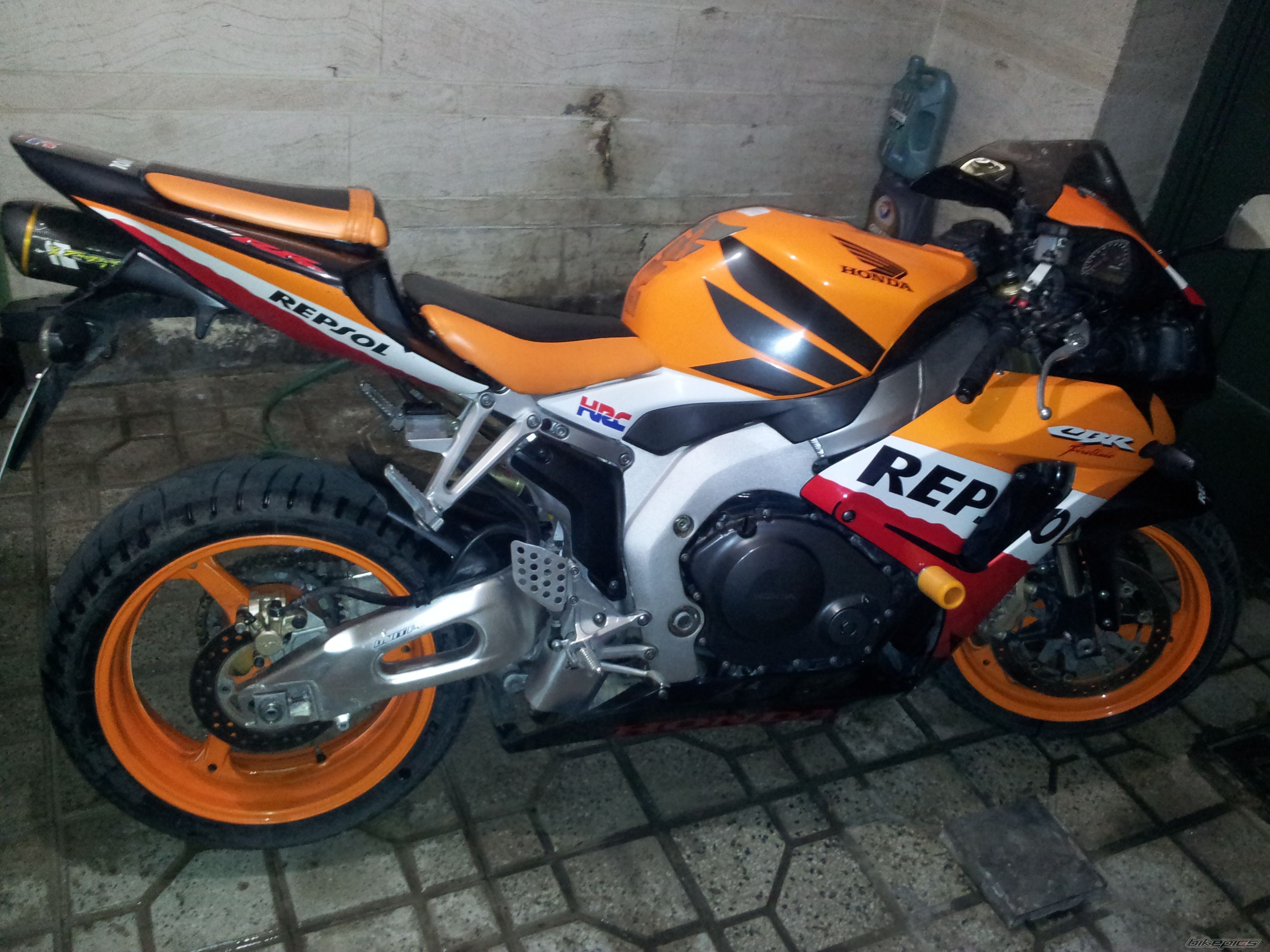 Photo 2389939