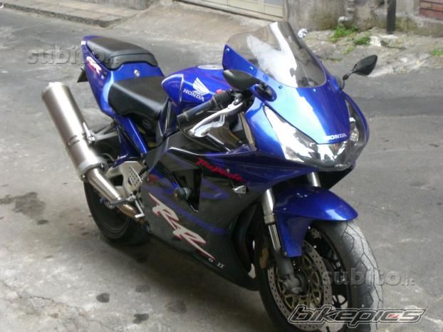Photo 2389961