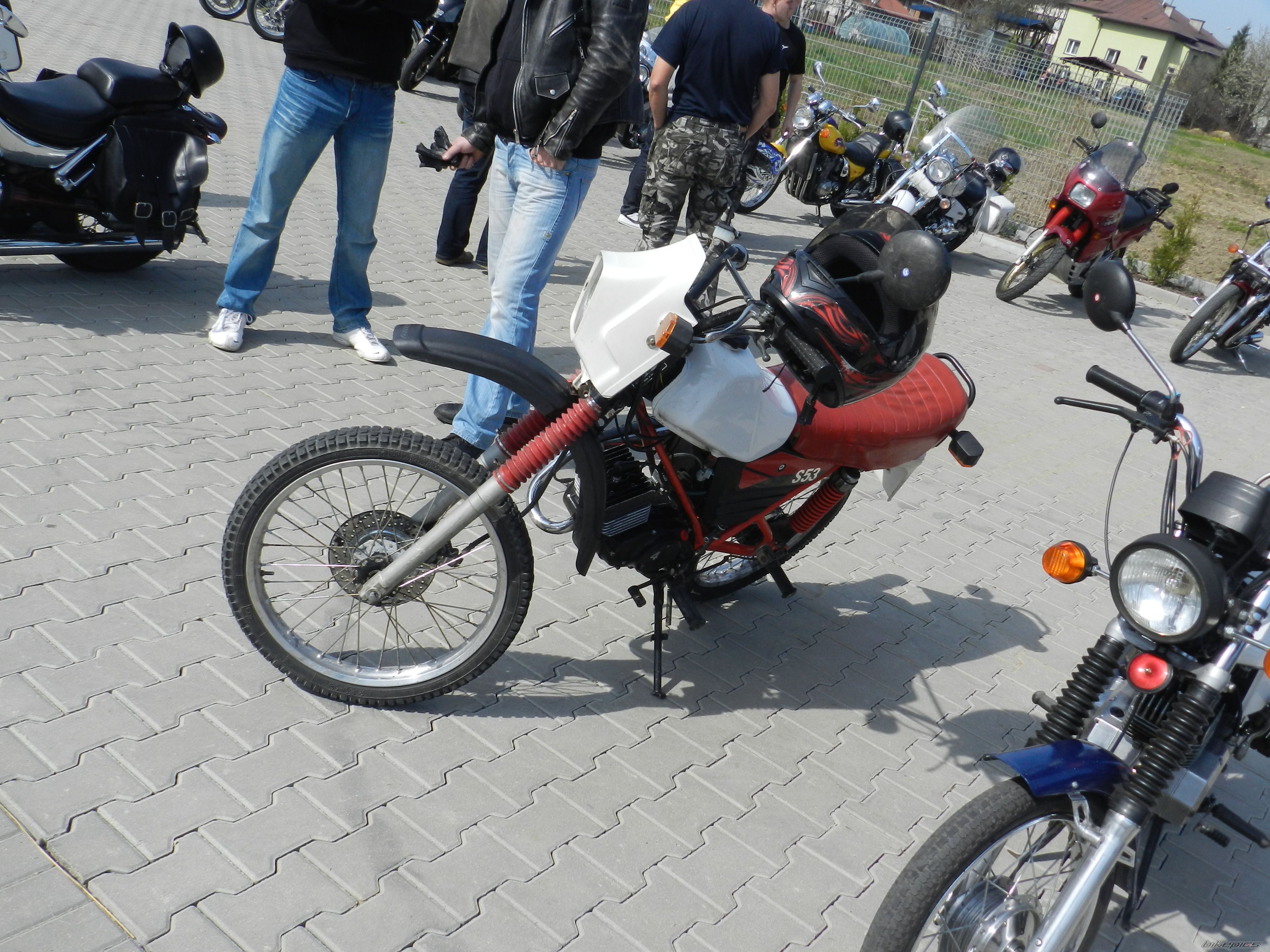 Bike Photo 2390251