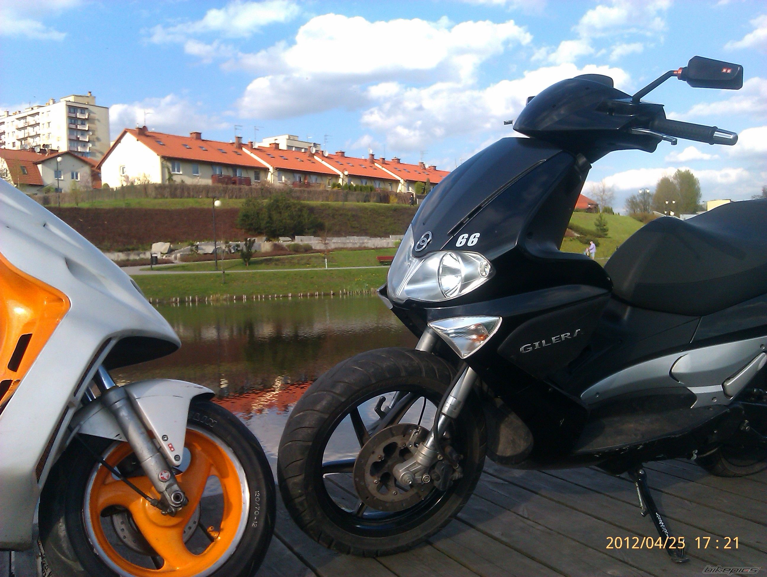 Photo 2390305