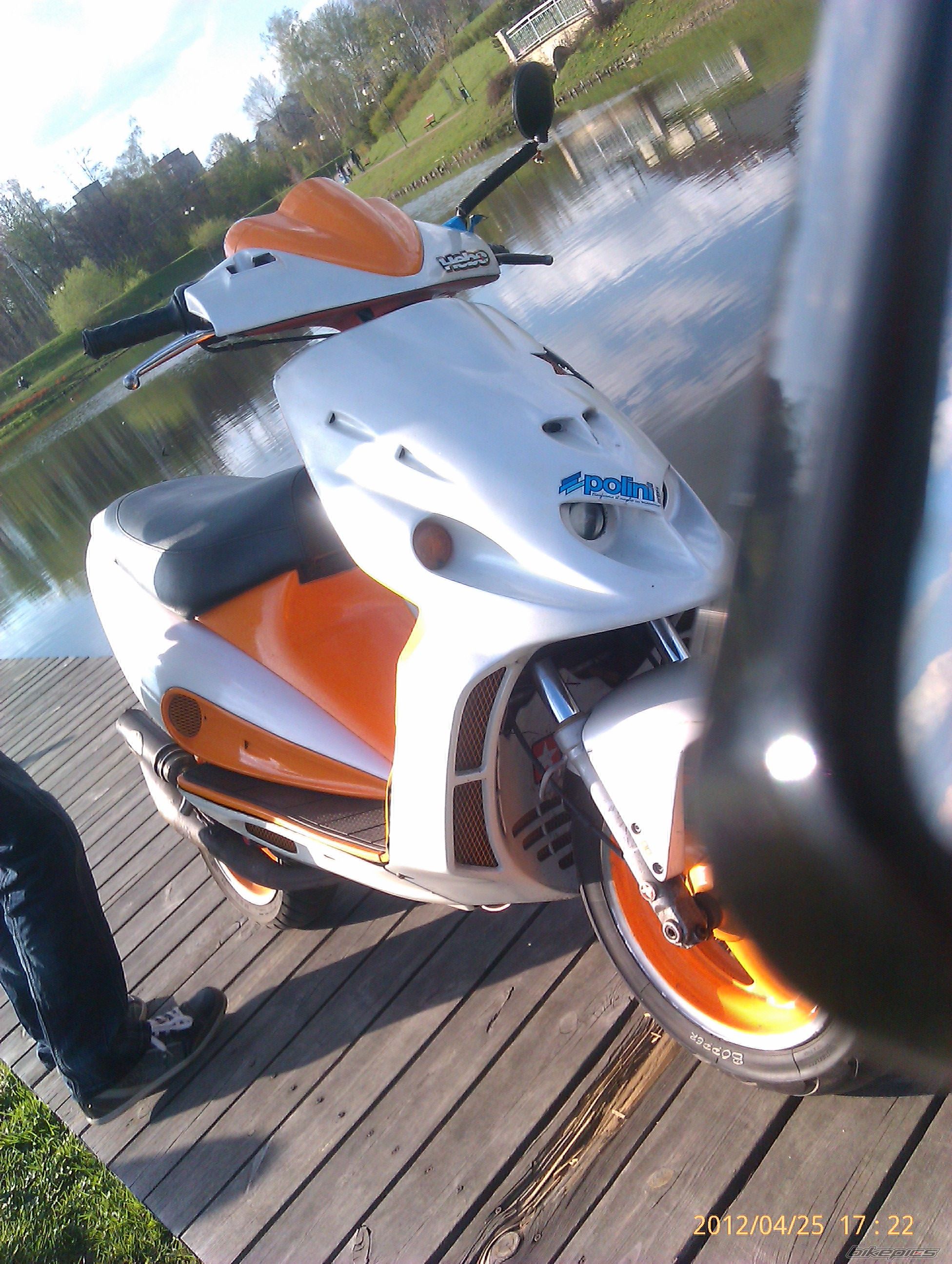 Photo 2390307
