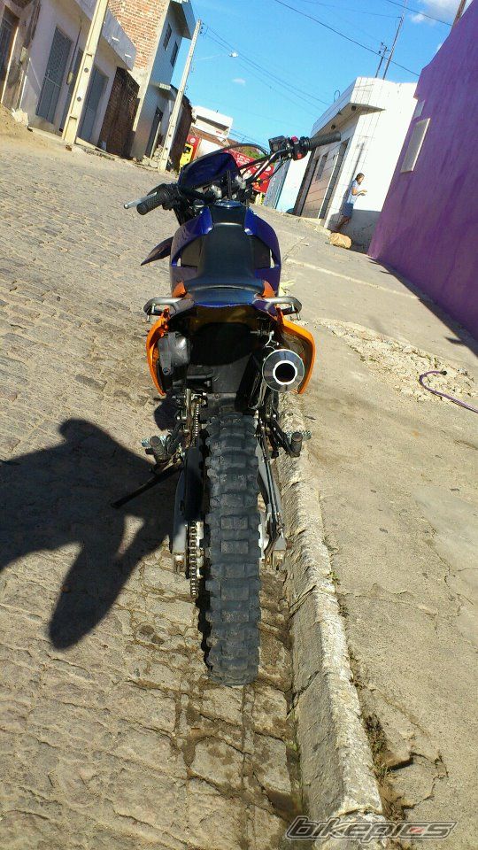 Photo 2390354