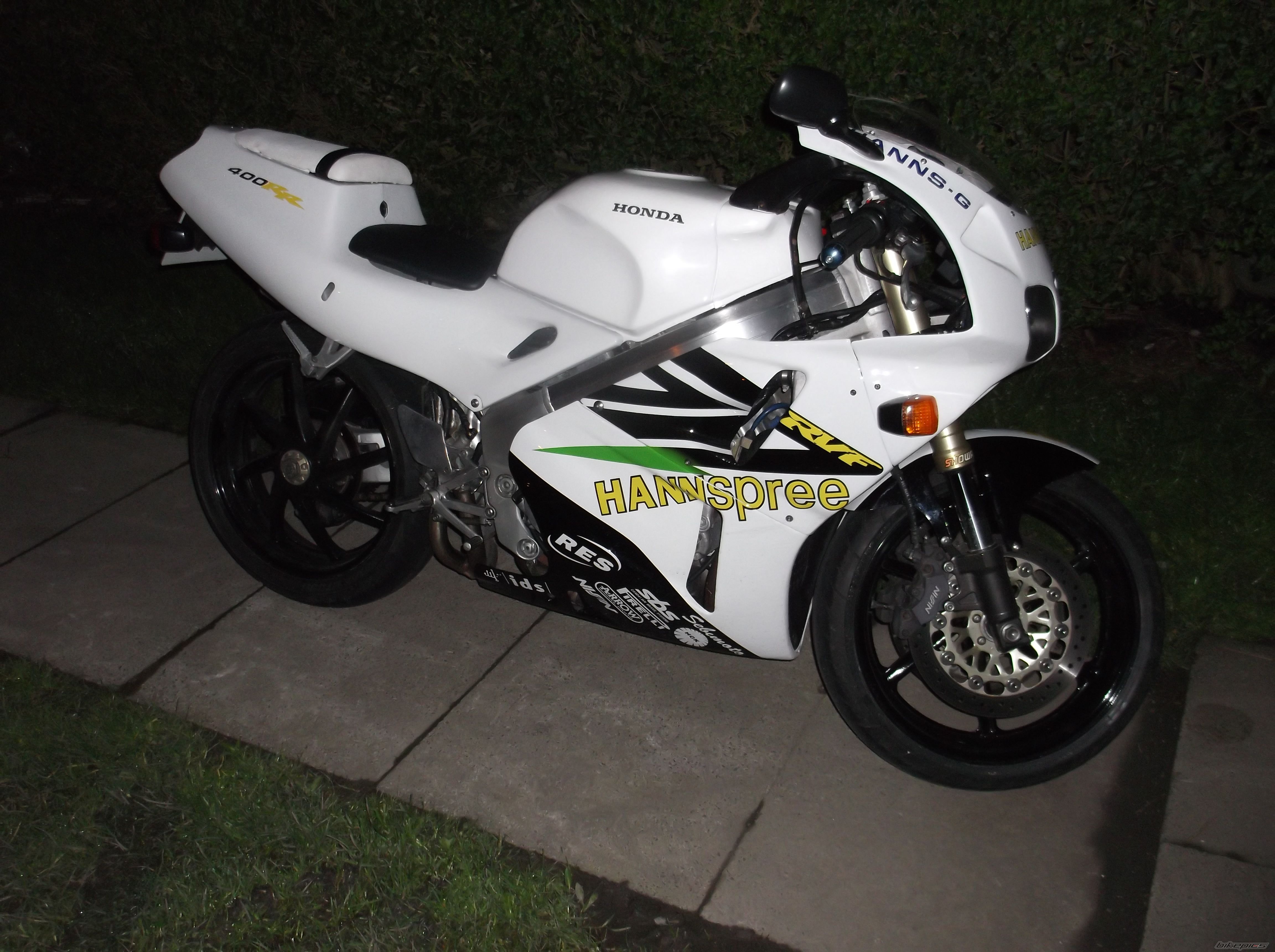 Photo 2390379