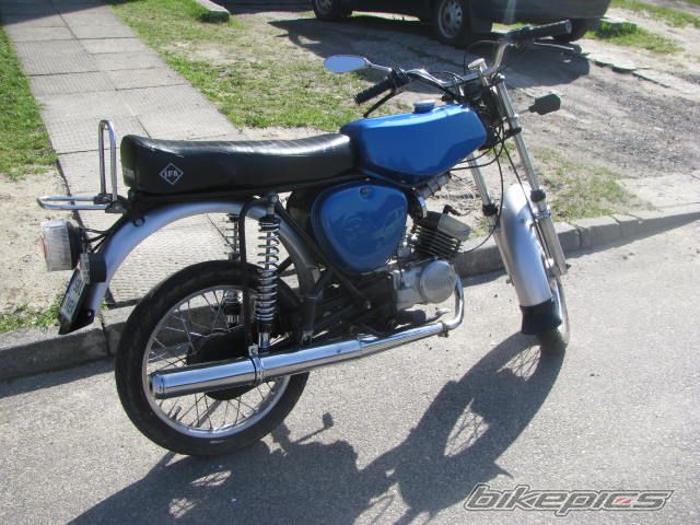 Photo 2390496