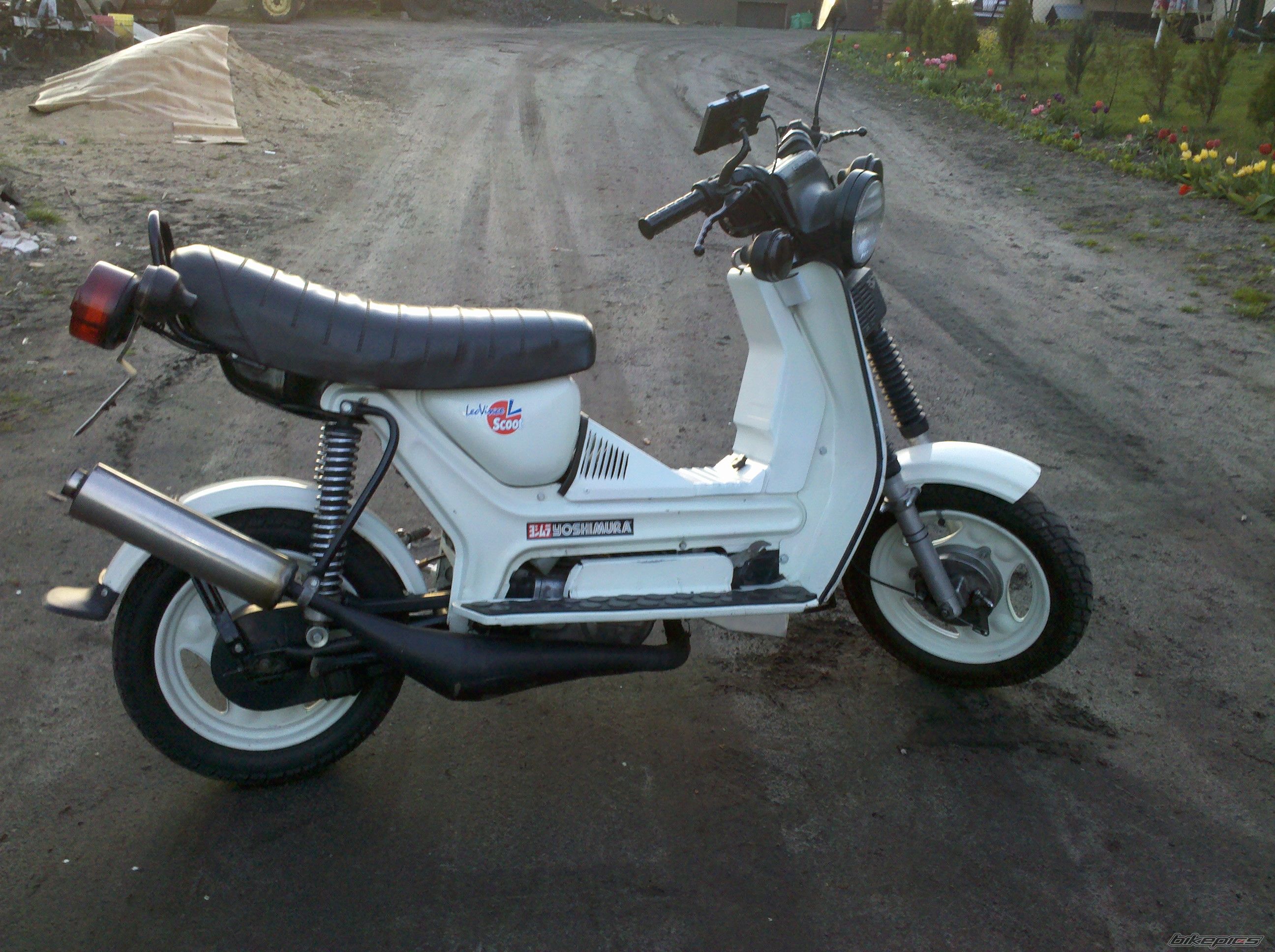 Bike Photo 2390596