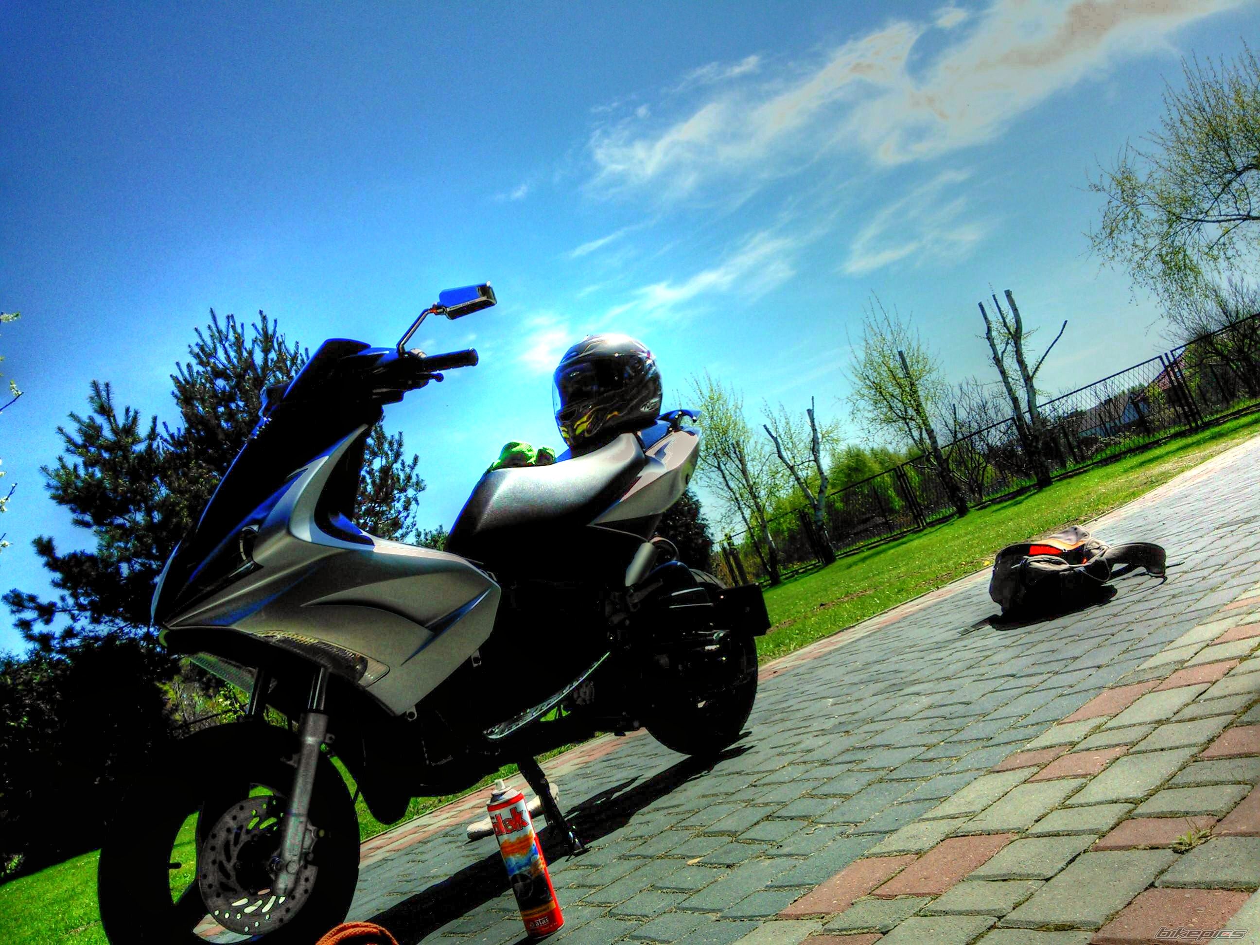 Photo 2390779