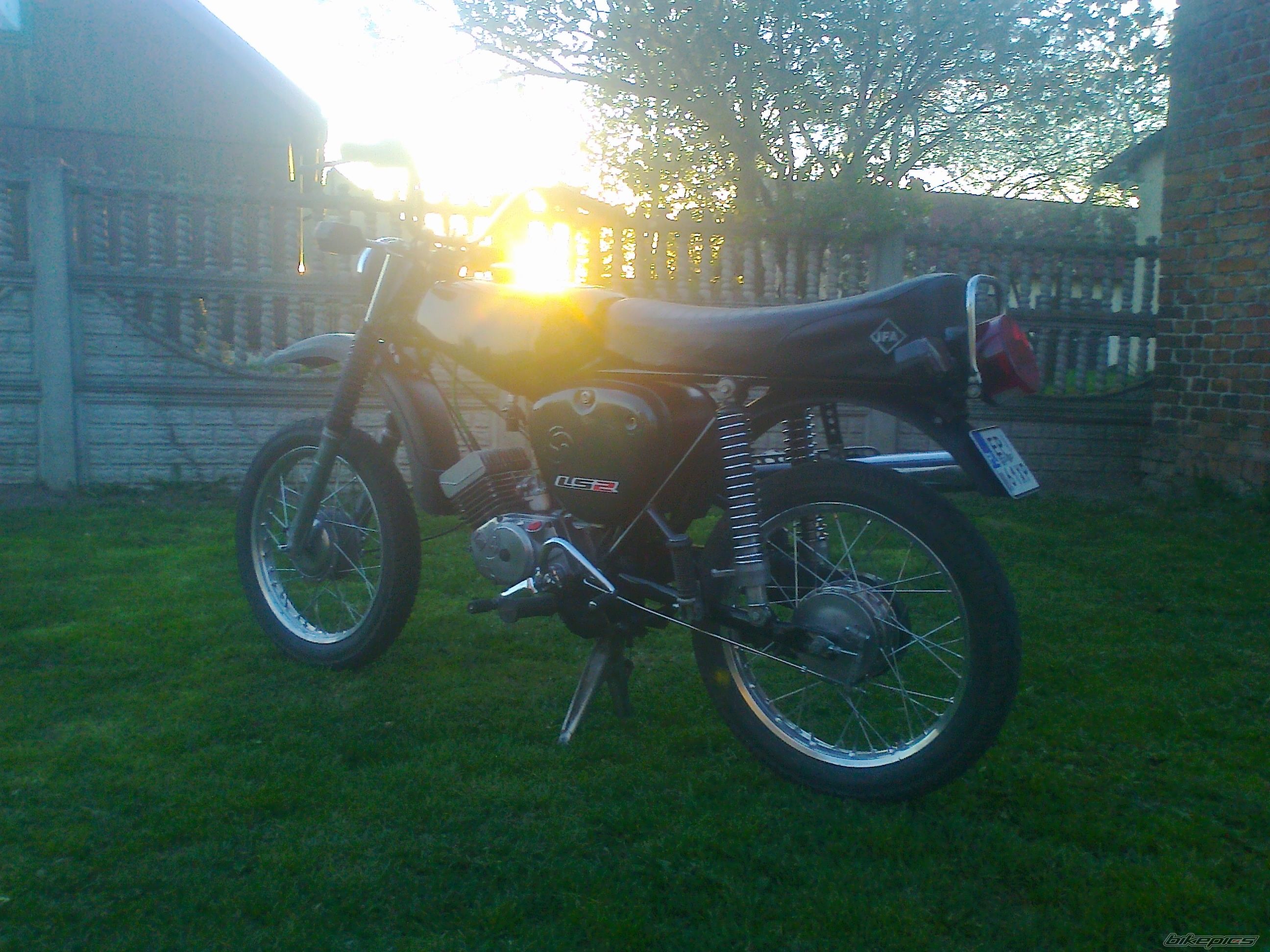 Bike Photo 2390915