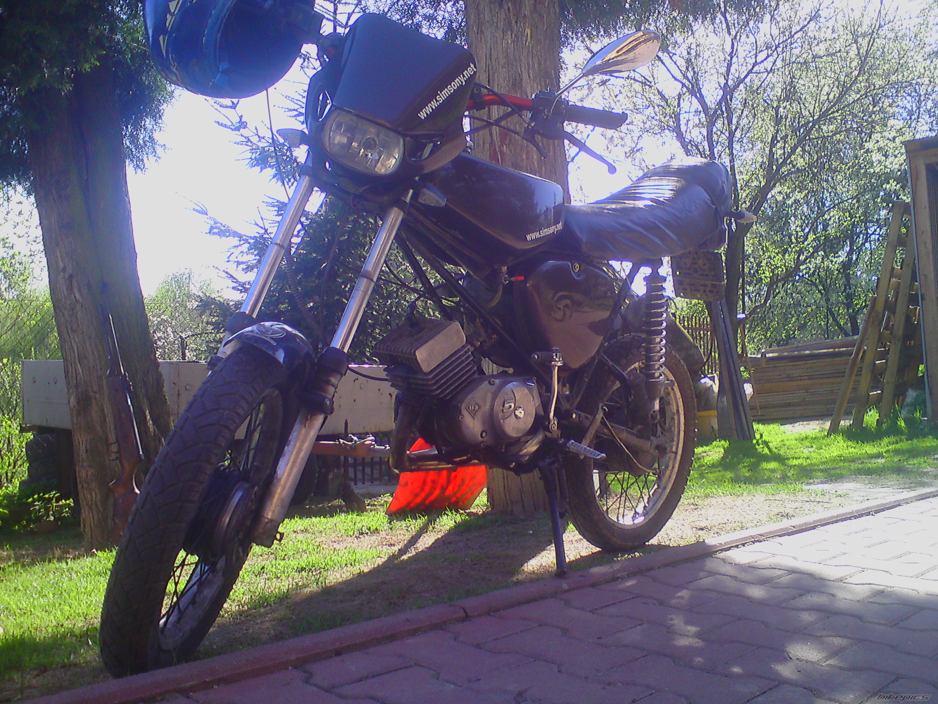 Photo 2390948