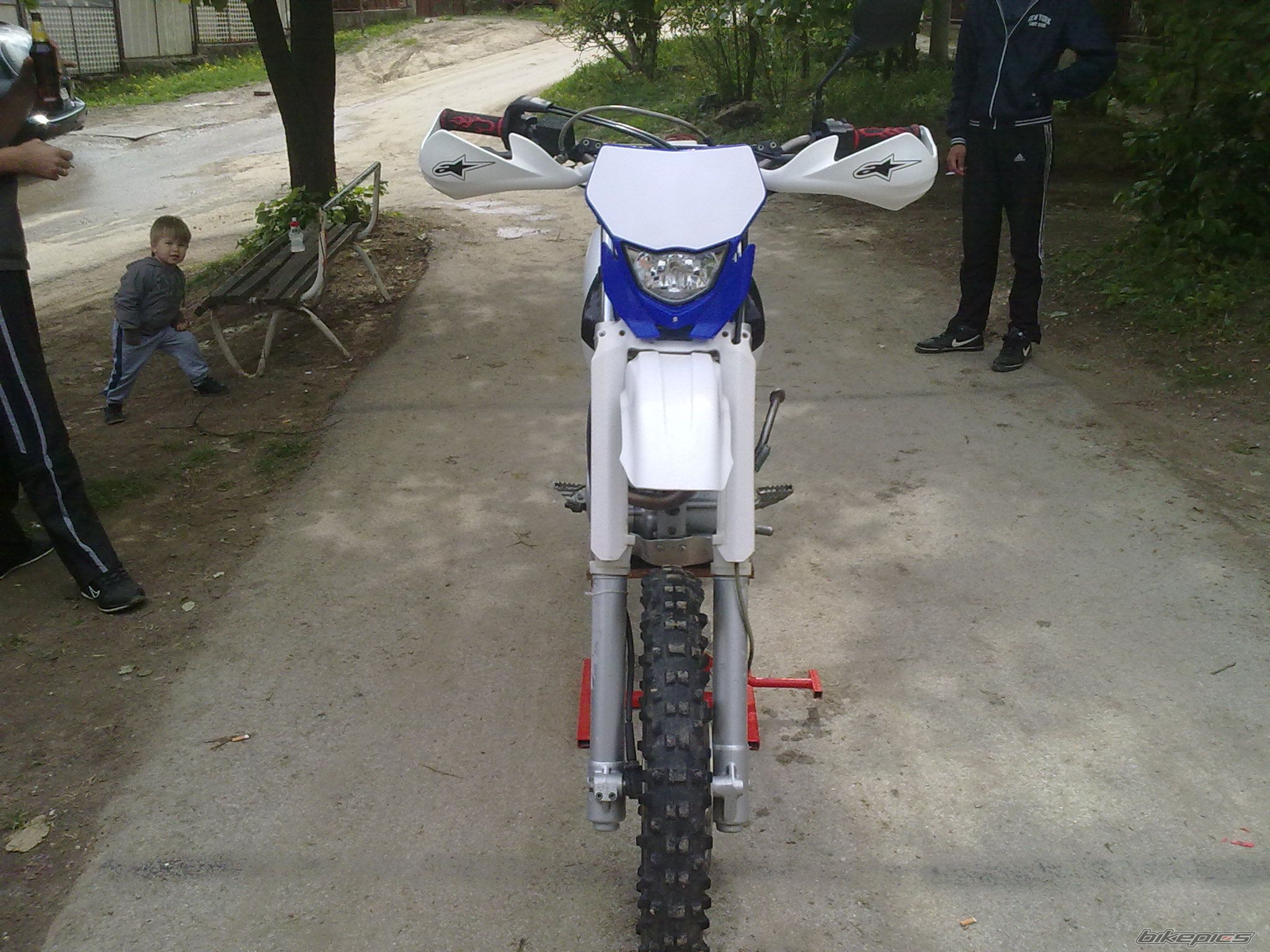 Photo 2391036