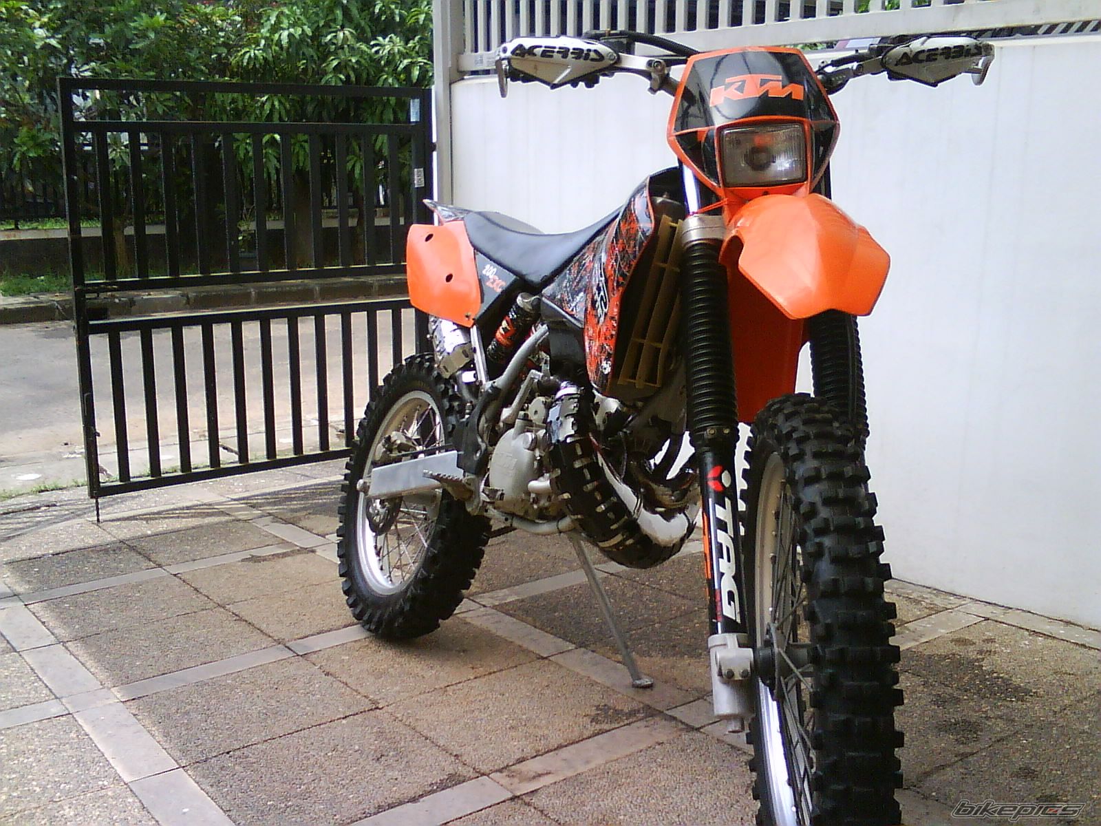 Photo 2391275