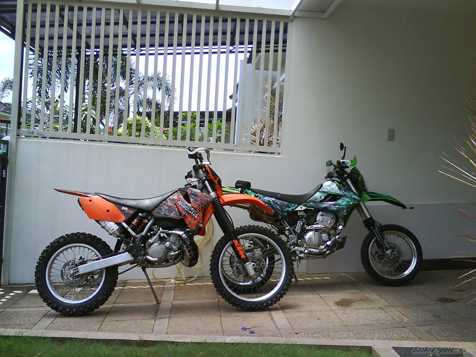 Photo 2391278