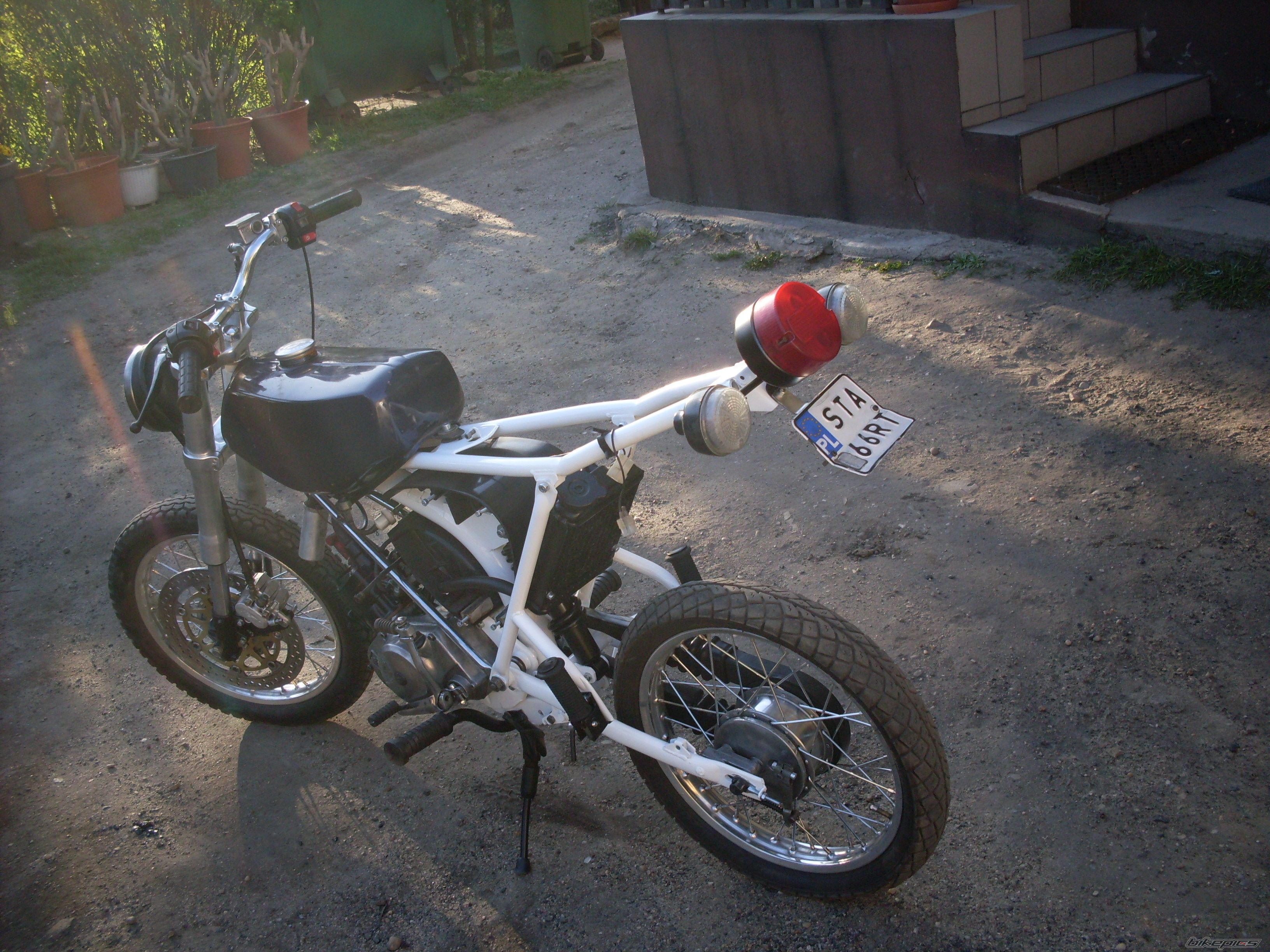 Bike Photo 2391305