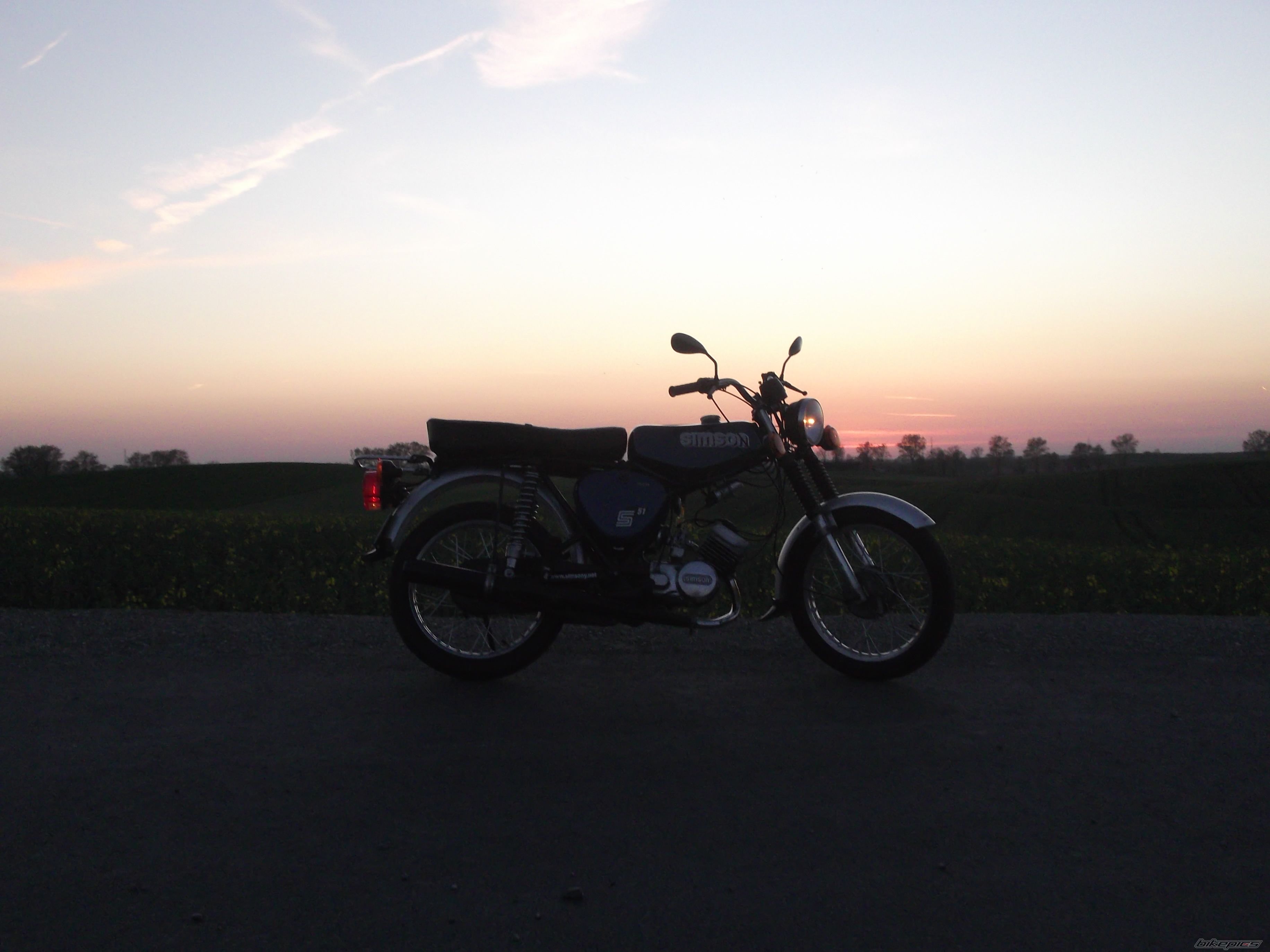 Photo 2391342