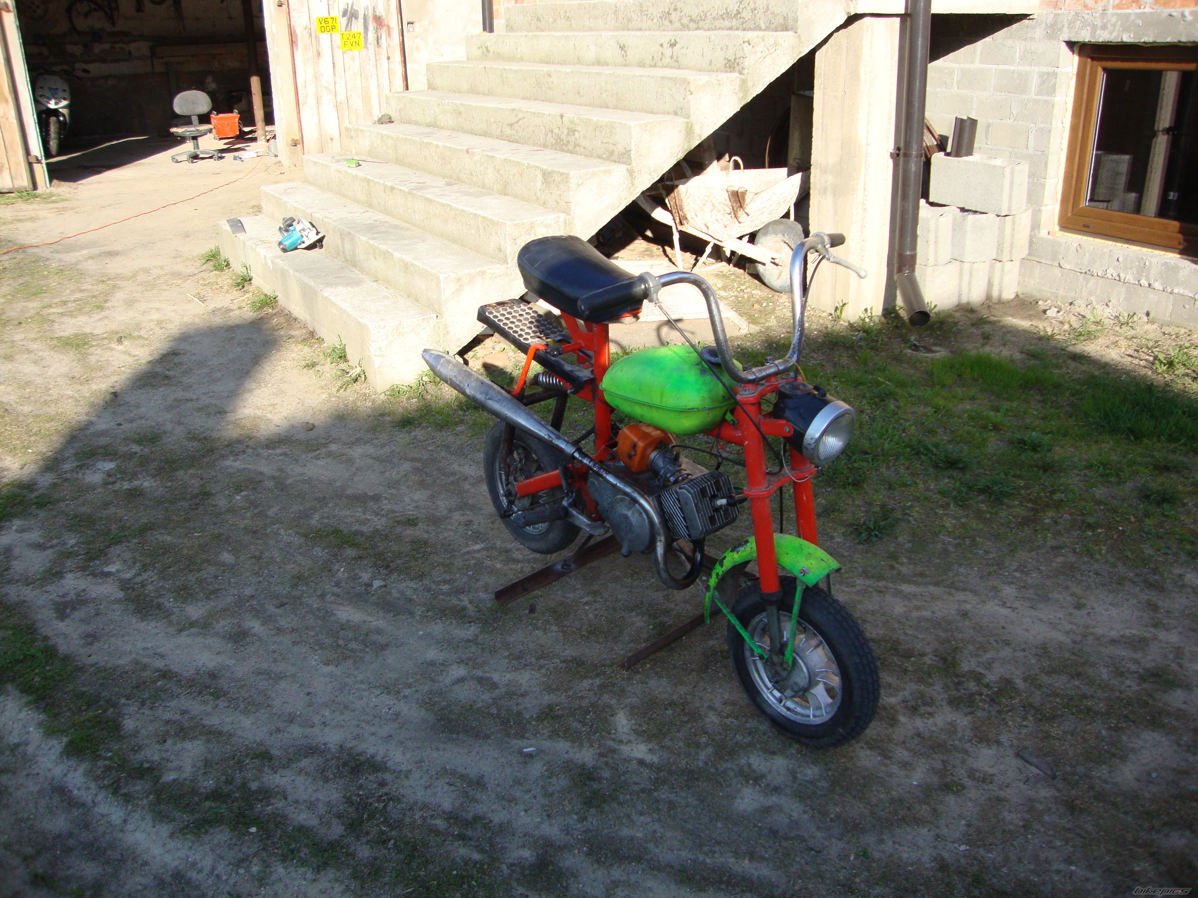 Photo 2391344