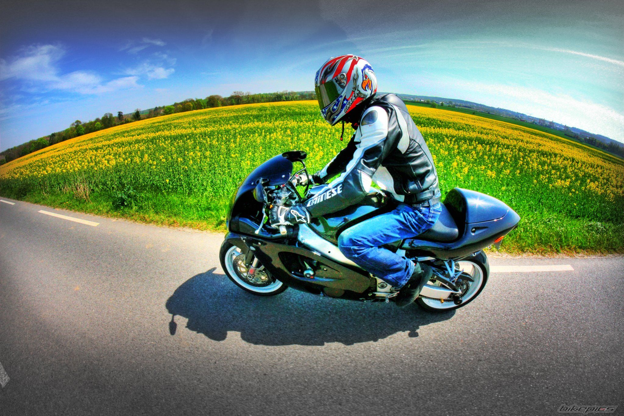 Bike Photo 2391407