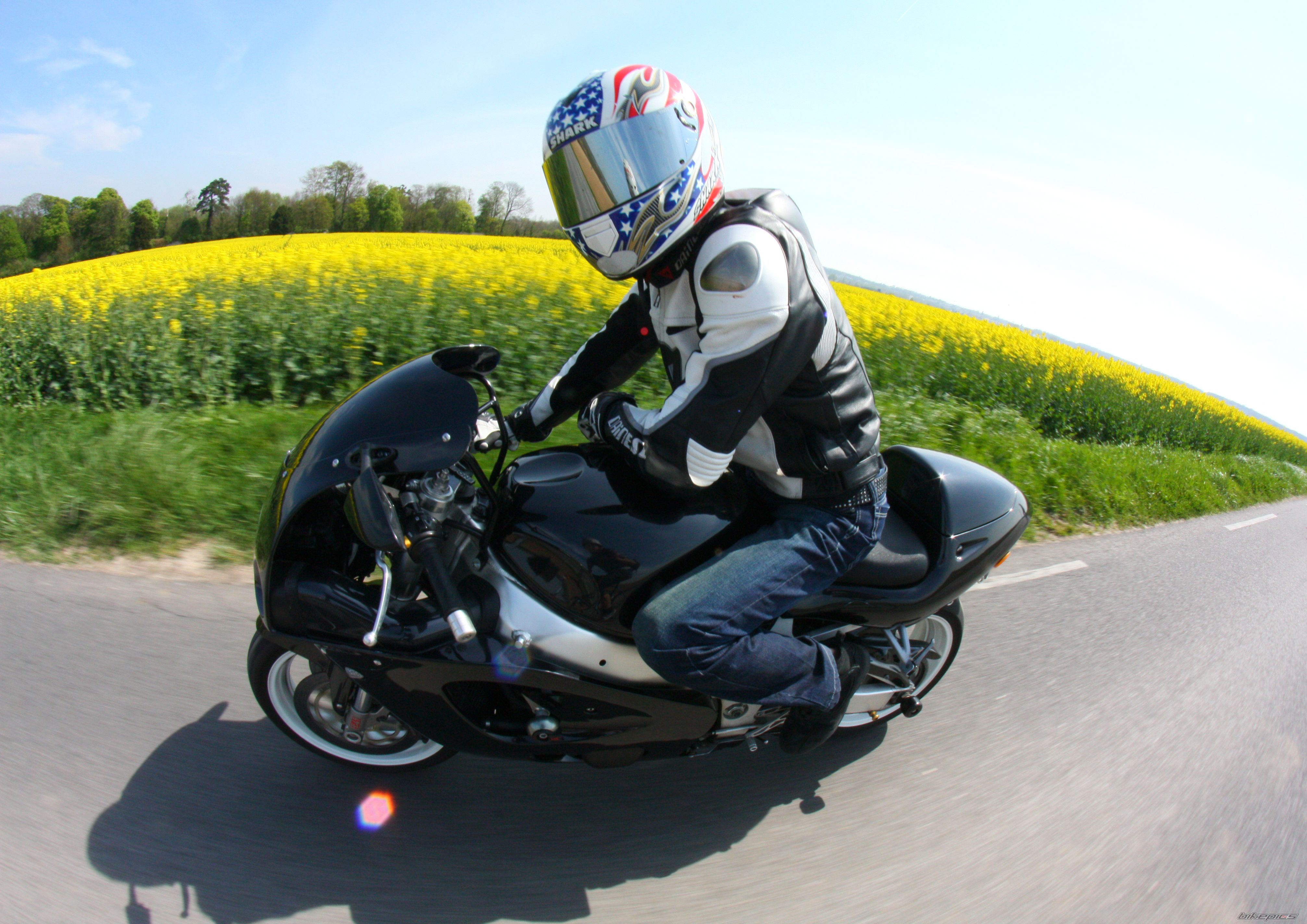 Bike Photo 2391409