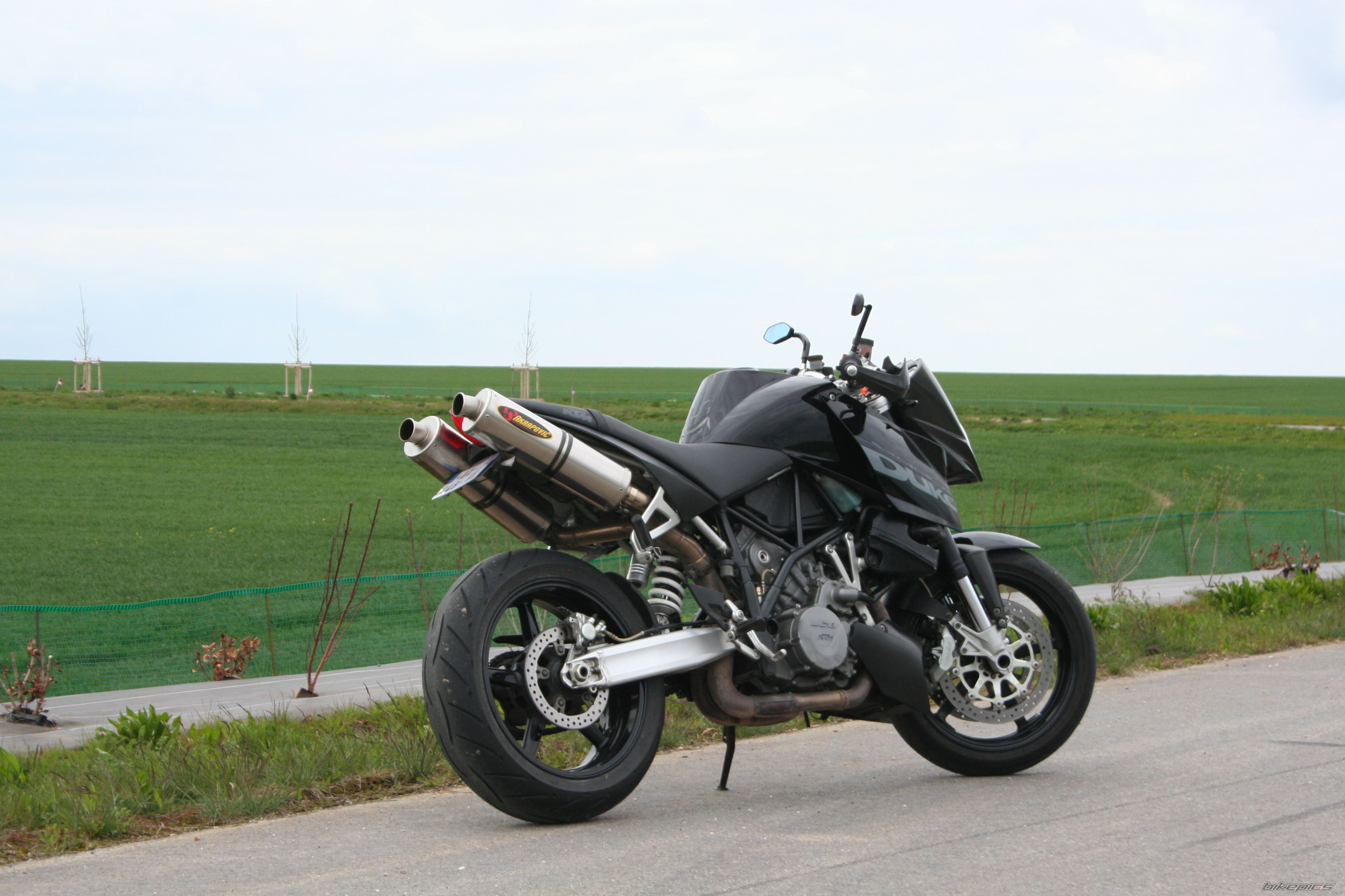 Bike Photo 2391410