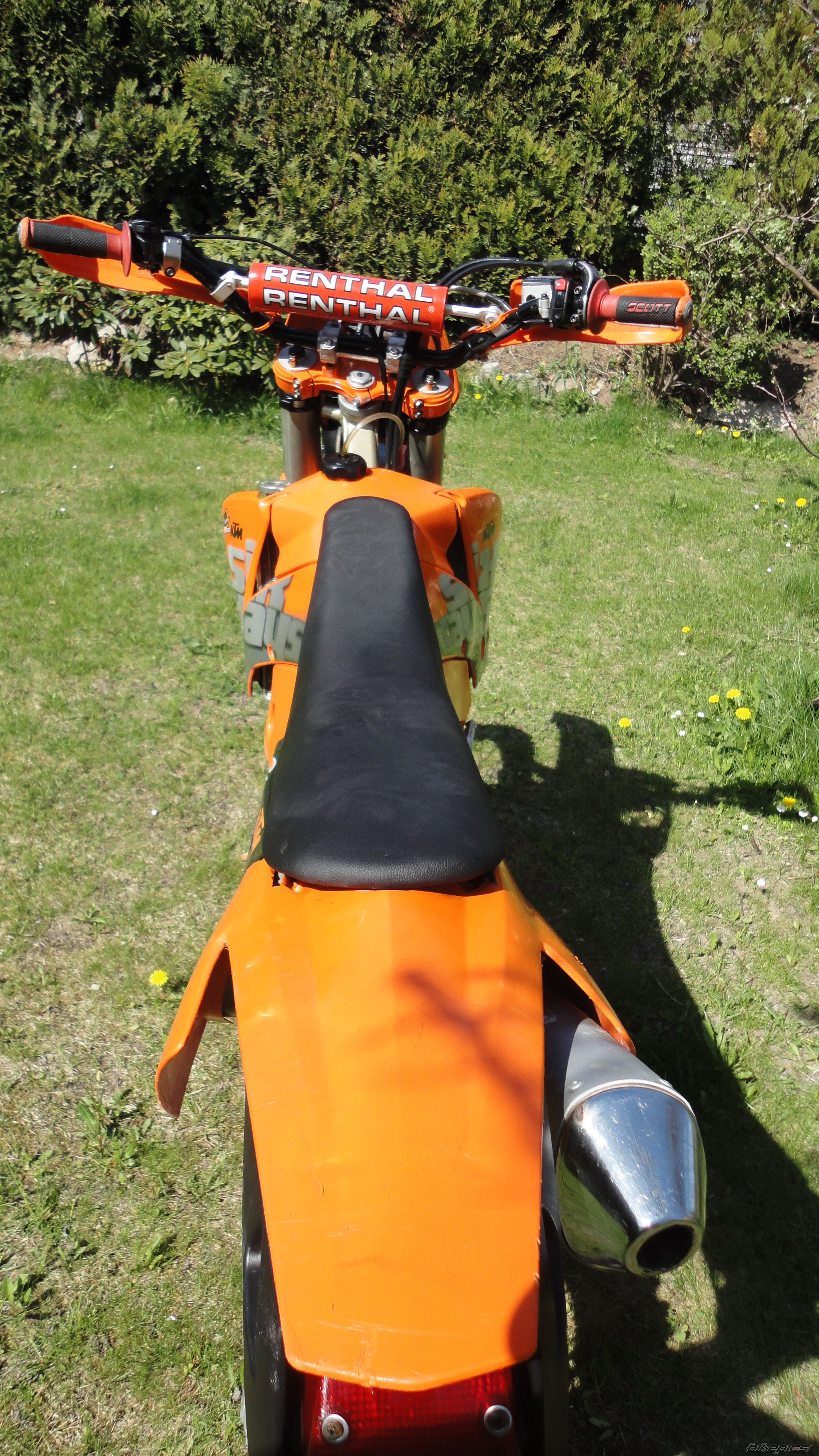 Photo 2391413