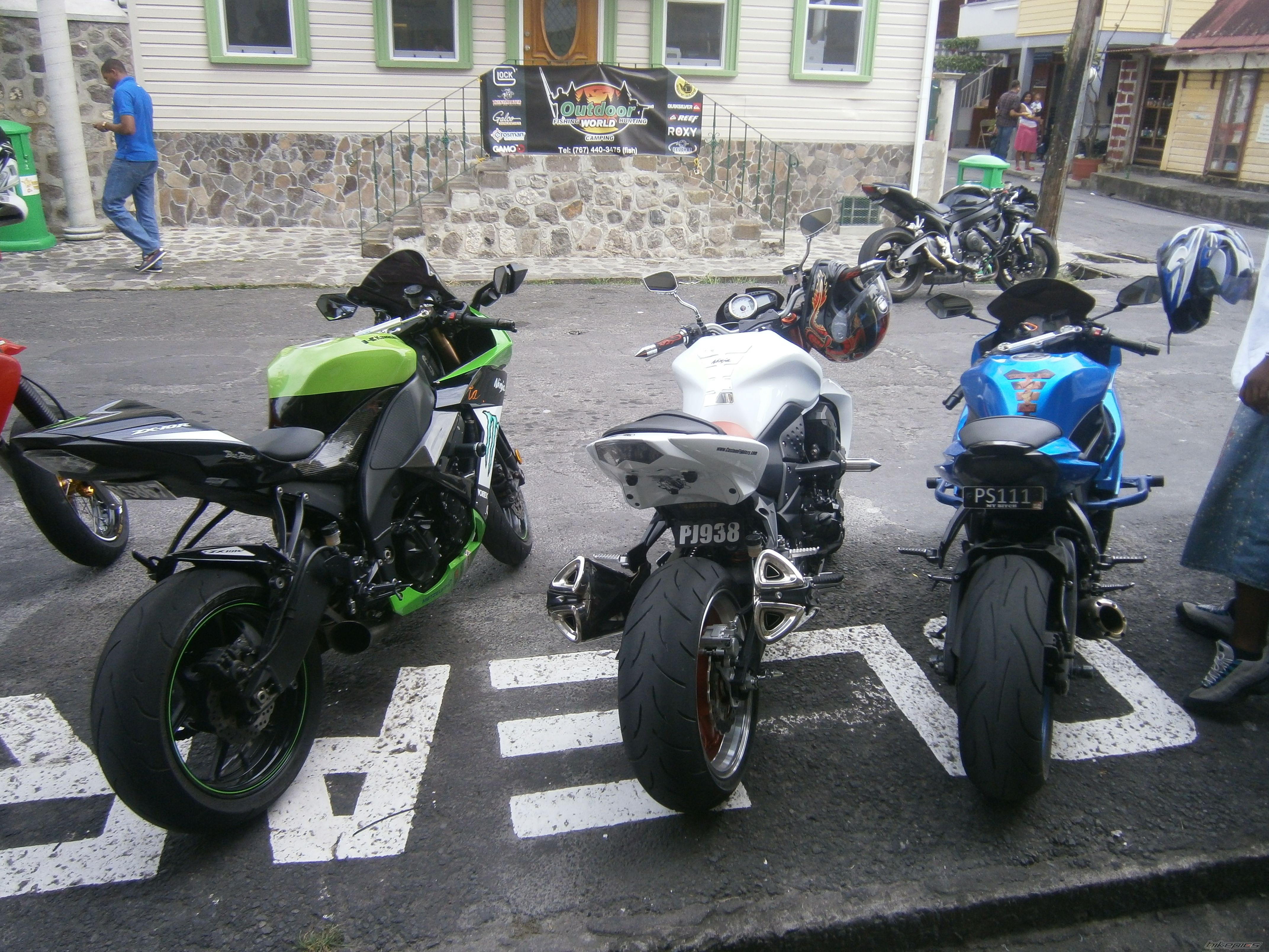 Photo 2391518