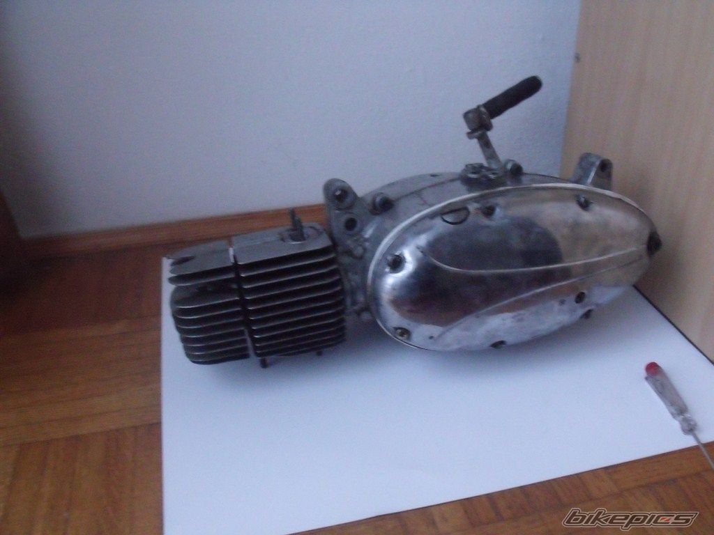 Photo 2391584