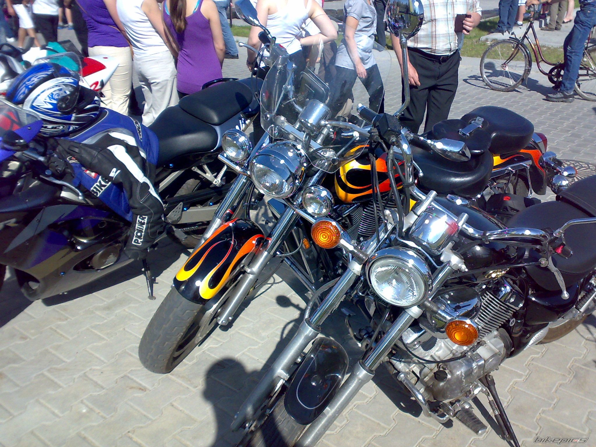 Photo 2392046