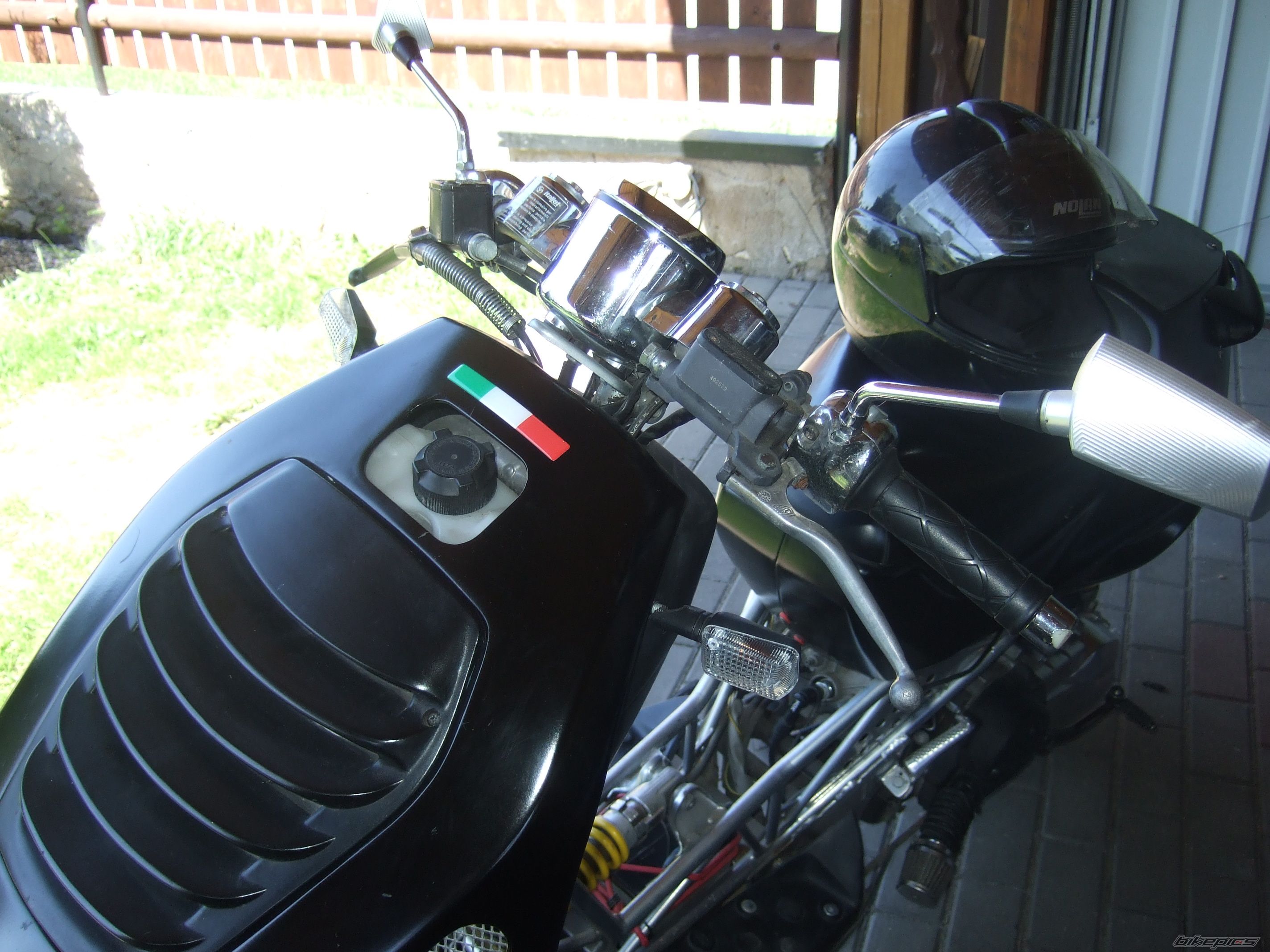 Photo 2392403