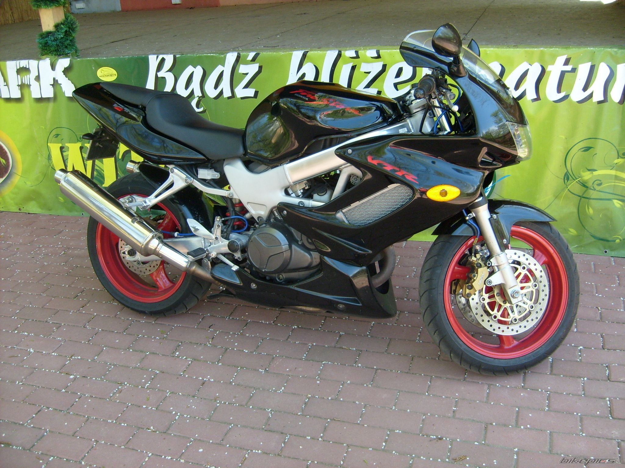Photo 2392410