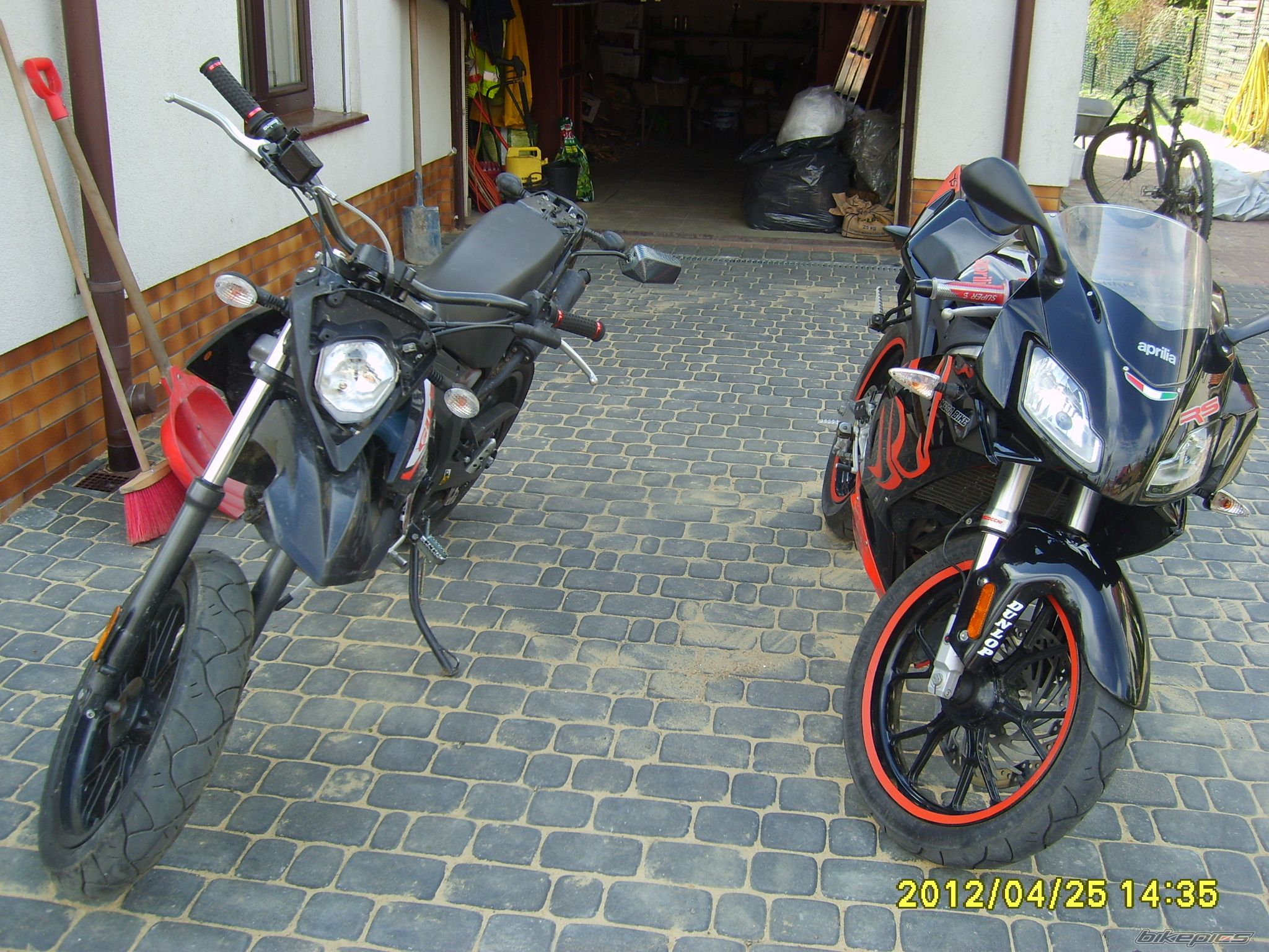 Photo 2392437