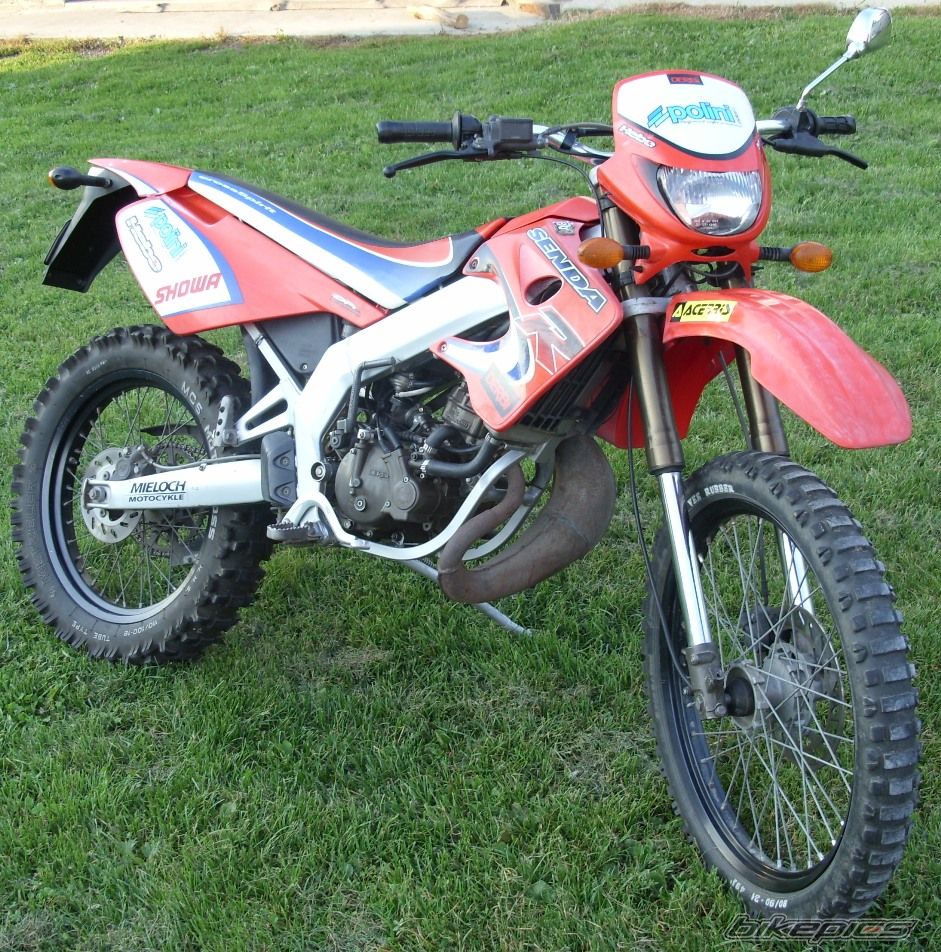 Photo 2392610