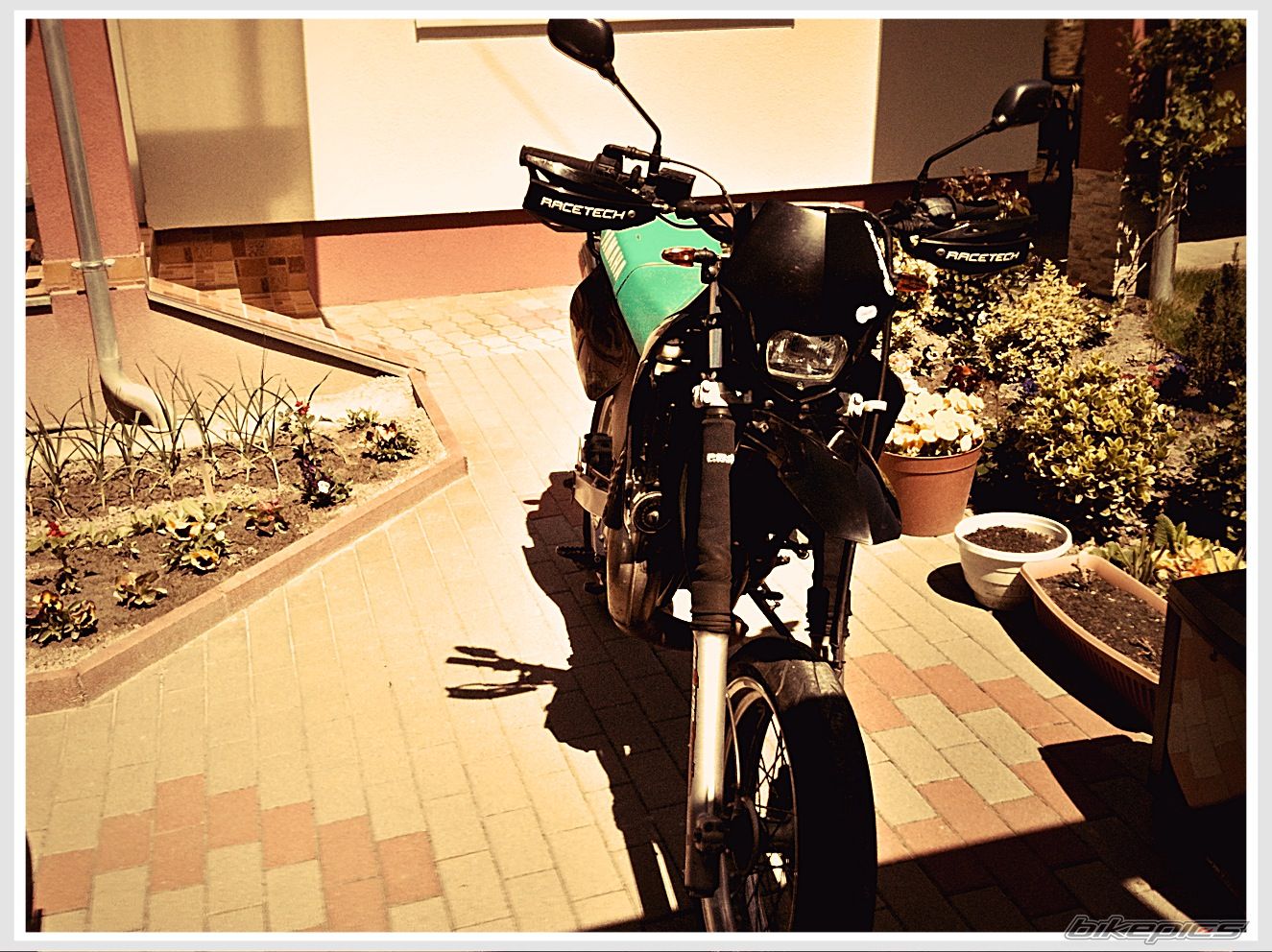 Bike Photo 2392930