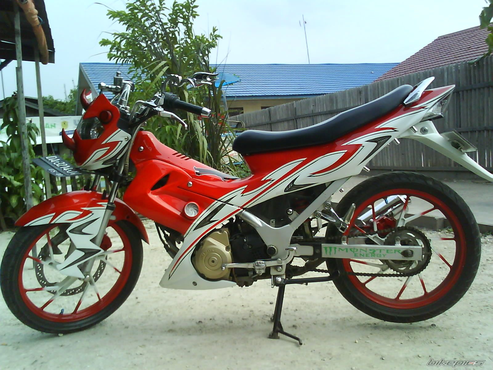 Photo 2393145