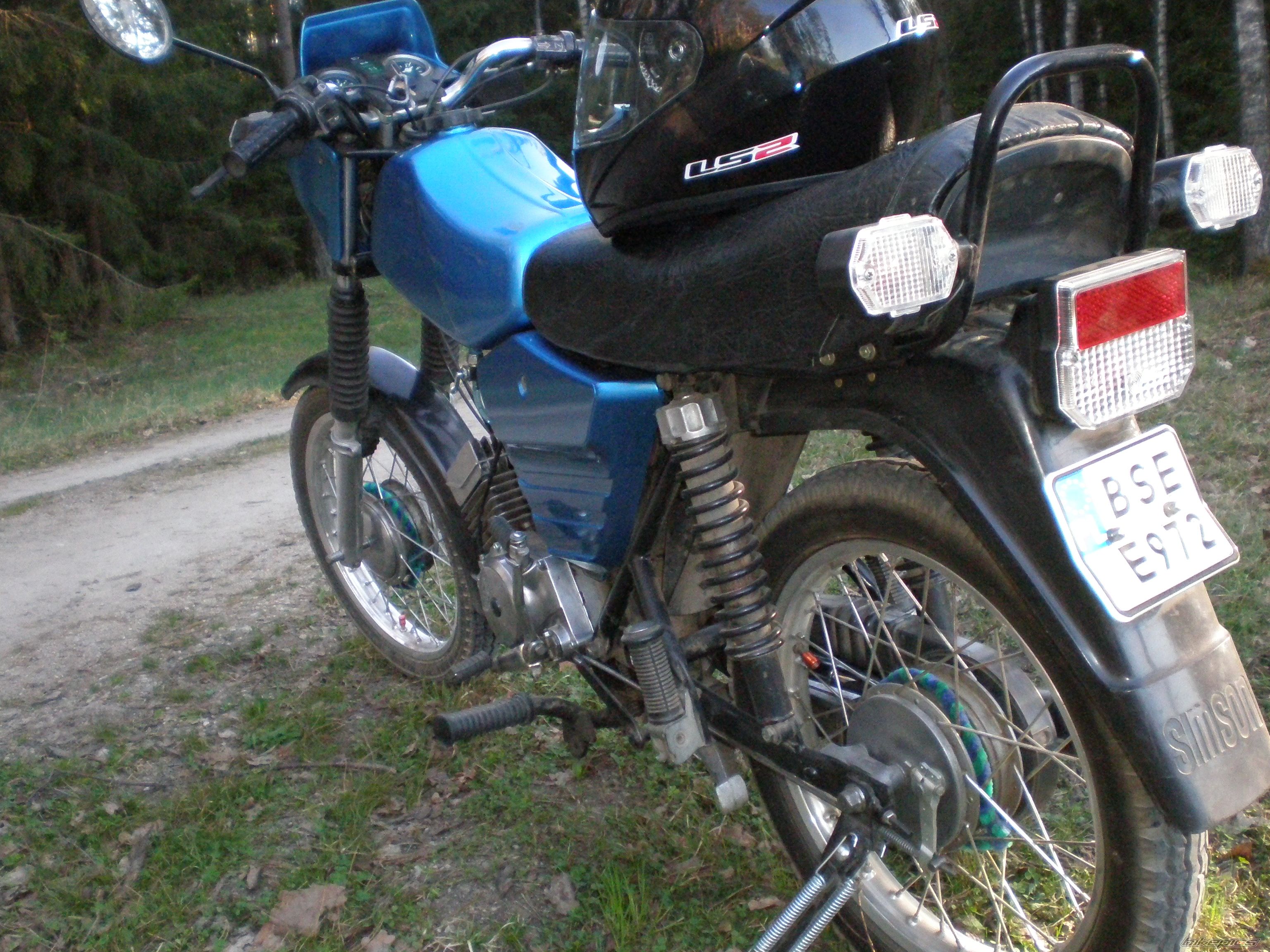 Photo 2393164