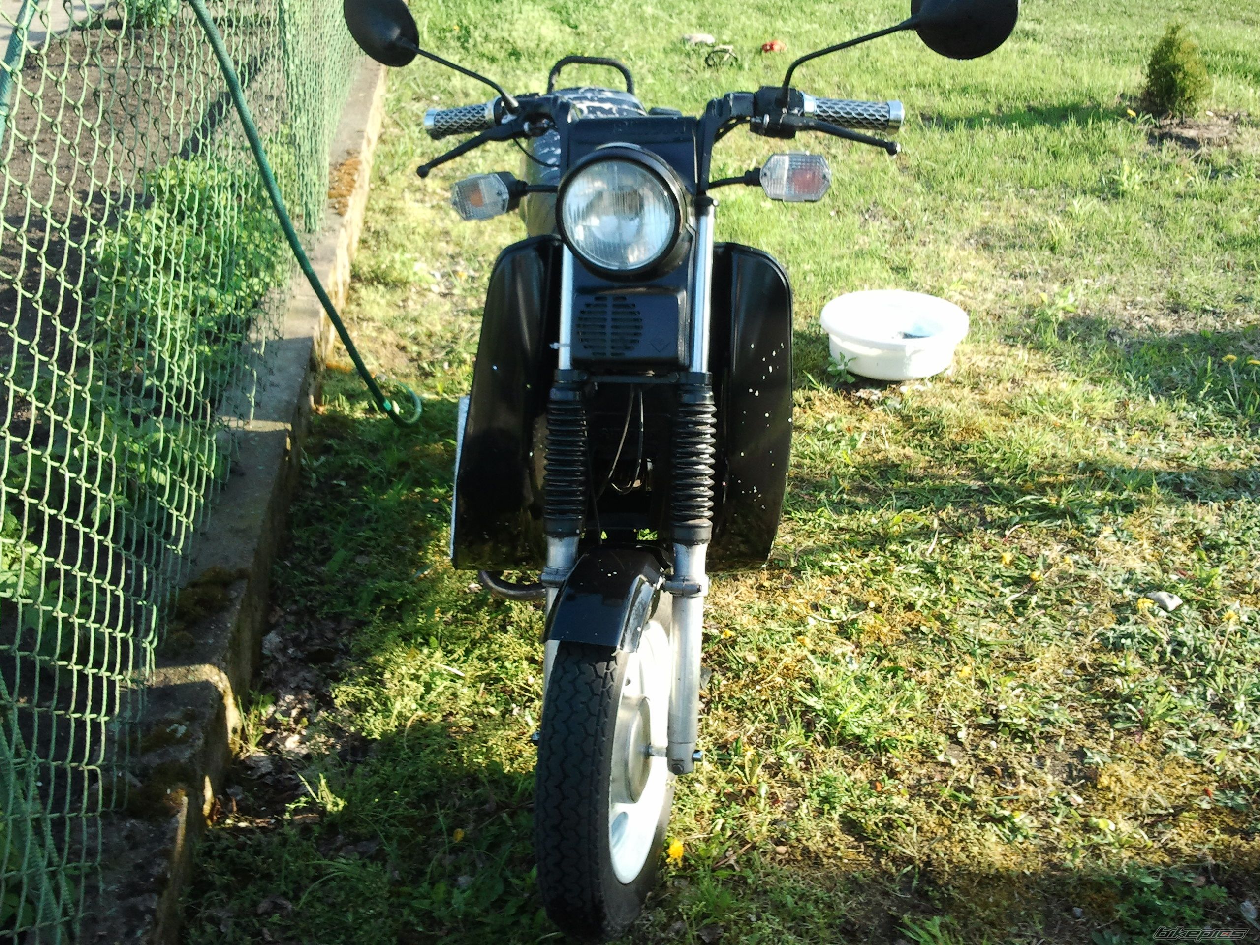 Photo 2393342